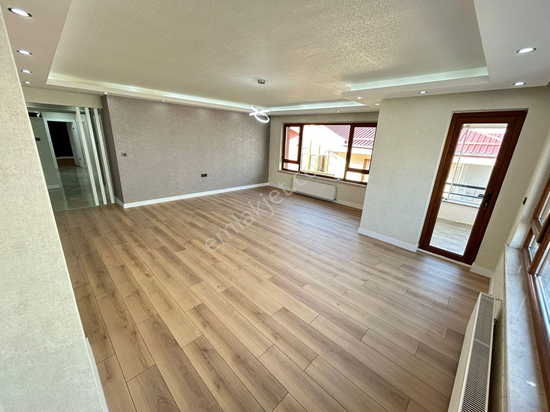 Taner'den Dikmen Caddesinde 4+1 Çift Banyolu Asansörlü Ön Lüks - Görsel 19