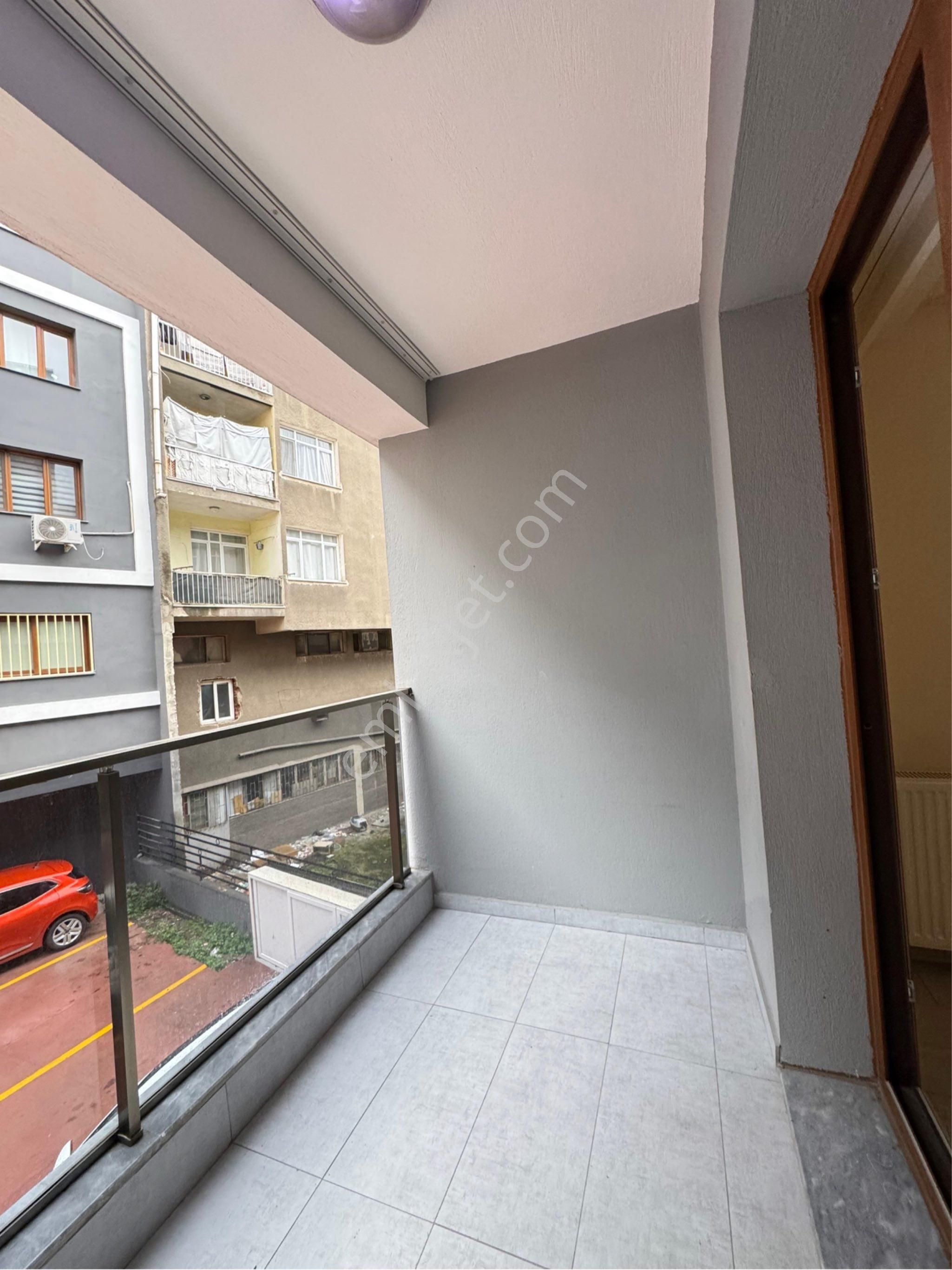 İzmir Konak Atilla Mah 1+1 Kiralık Daire - Görsel 9