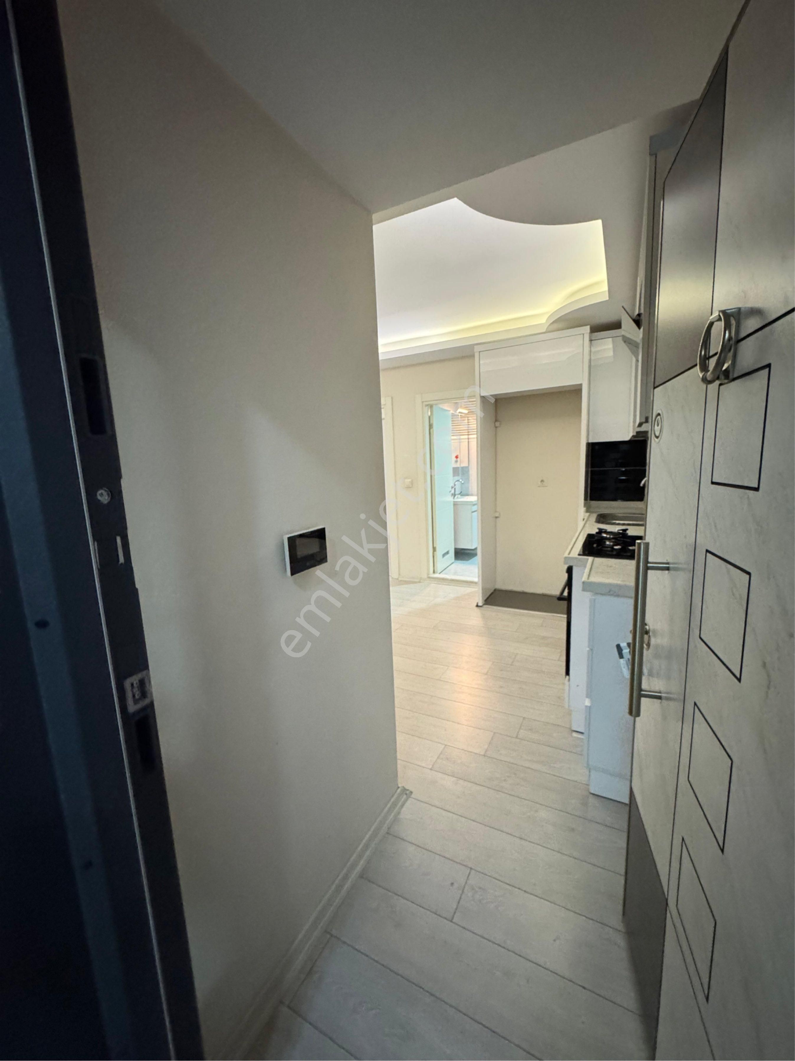 İzmir Konak Atilla Mah 1+1 Kiralık Daire - Görsel 3