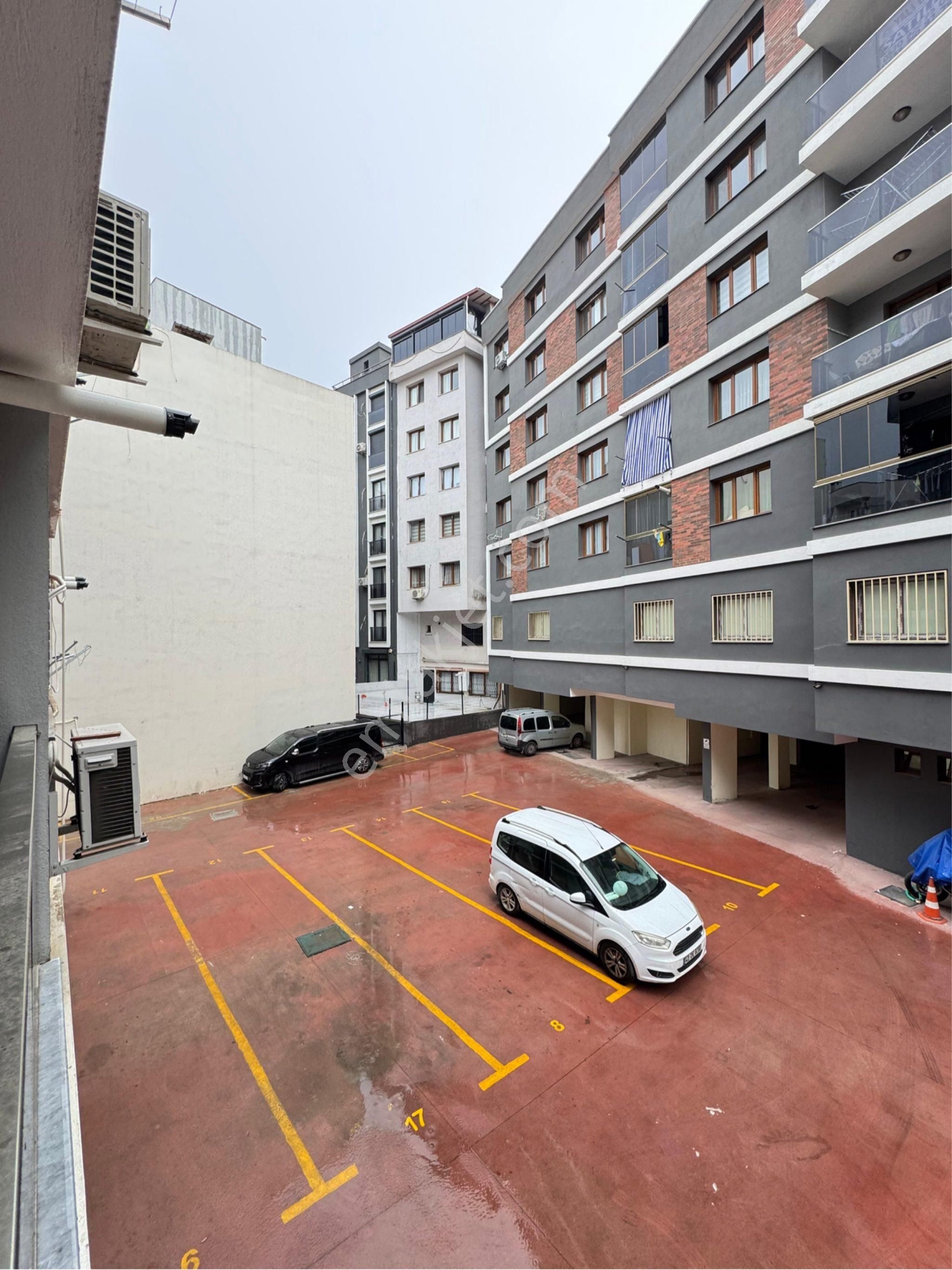 İzmir Konak Atilla Mah 1+1 Kiralık Daire - Görsel 13