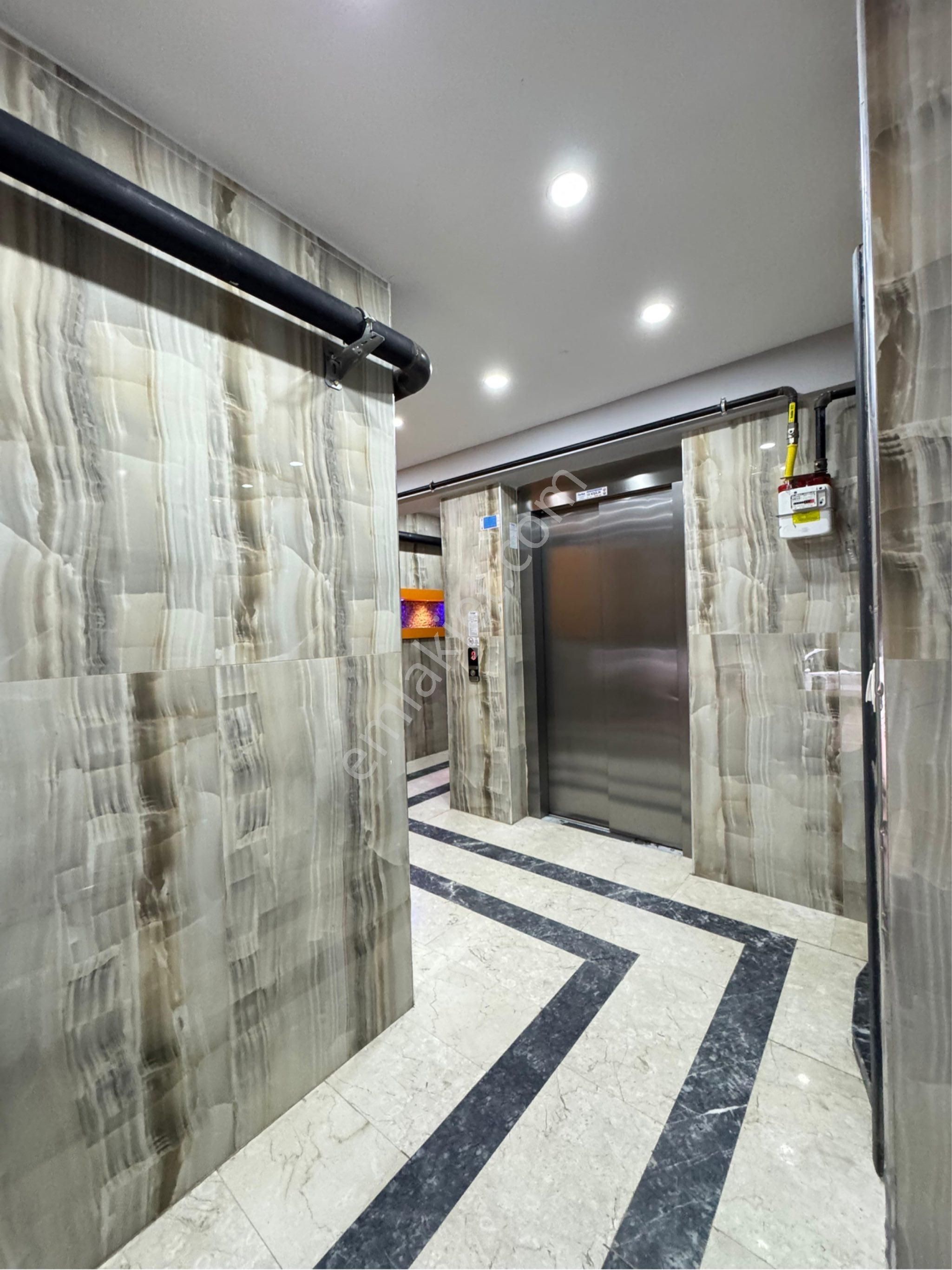 İzmir Konak Atilla Mah 1+1 Kiralık Daire - Görsel 20