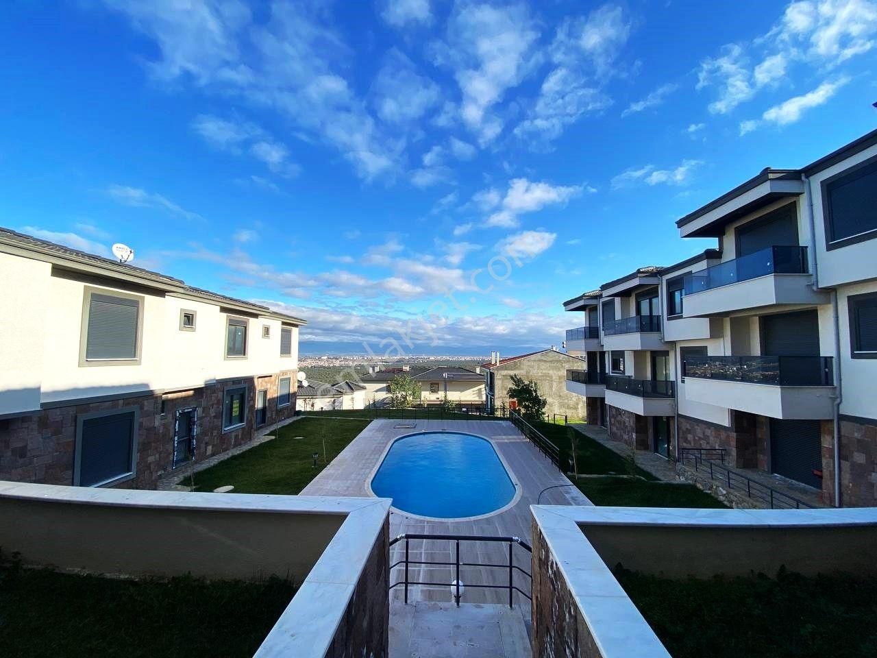 🏡 Aktiften Taylelin'de Havuzlu Site İçinde Deniz Manzaralı 3+1 Satılık Dubleks - Görsel 2