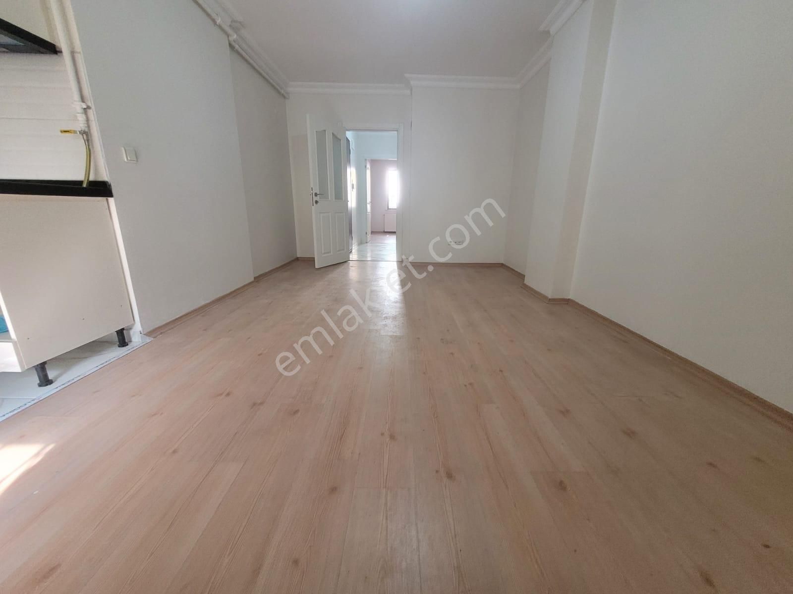 Armağanevler Mah.de 60m2 1+1 İskanlı Satılık Daire - Görsel 2