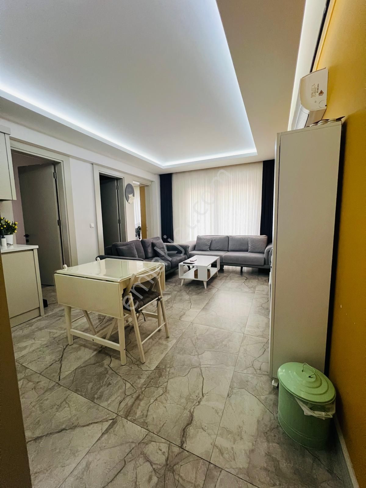 Üniversite Mevki Yatırımlık Balkonlu 2+1 Geniş Arakat Satılık Apart - Görsel 2