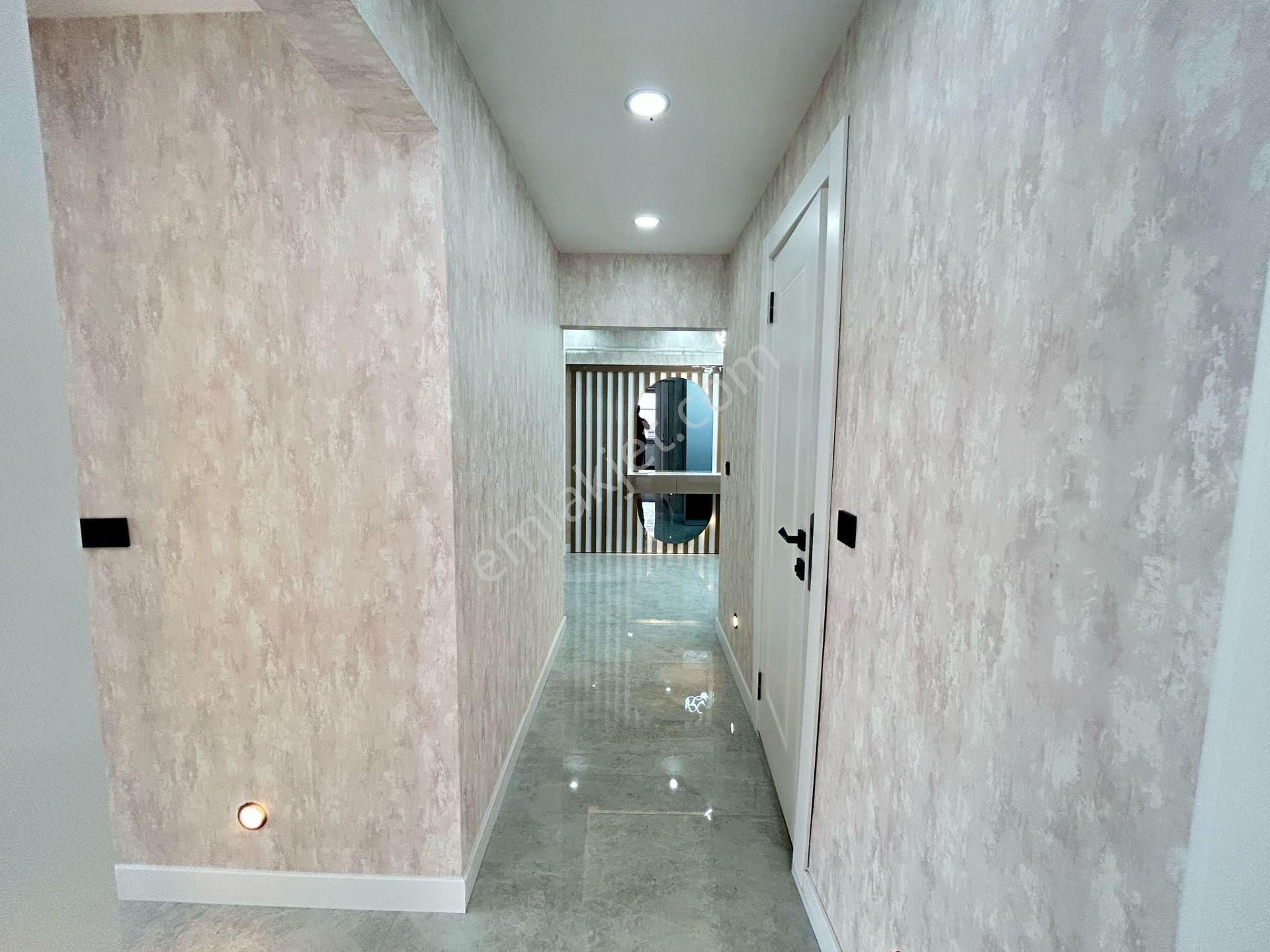 Taner'den Dikmen Nakış Sokak'ta 3+1 Süper Lüks Üst Kat Ebeveyn Banyolu - Görsel 16