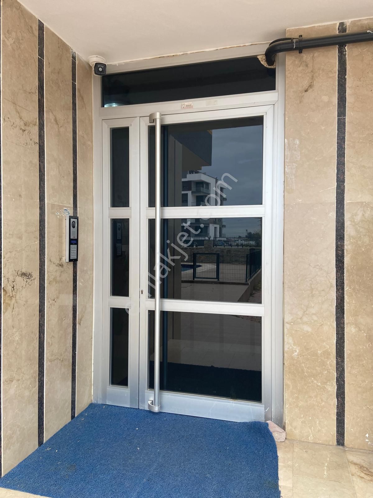 Hurma'da Çift Balkonlu Geniş 1+1 Daire - Görsel 4