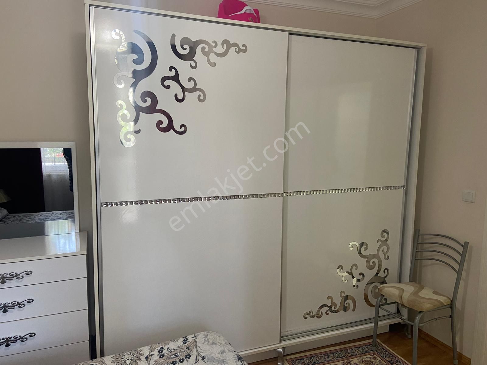 Hurma'da Çift Balkonlu Geniş 1+1 Daire - Görsel 15