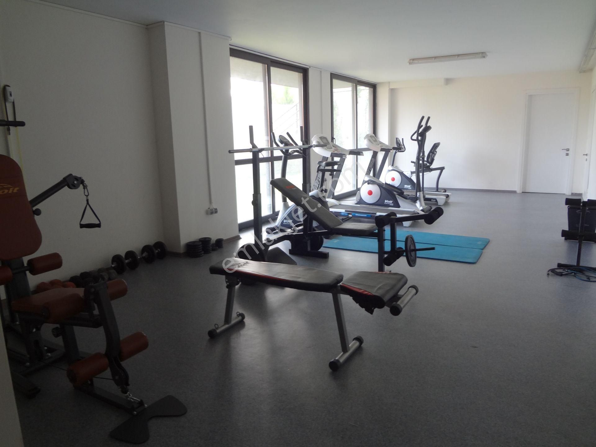 Bayraklı Körfez Mah. Velana Evlerde Kiralık 2+1 Daire Kanıt Emla - Görsel 6