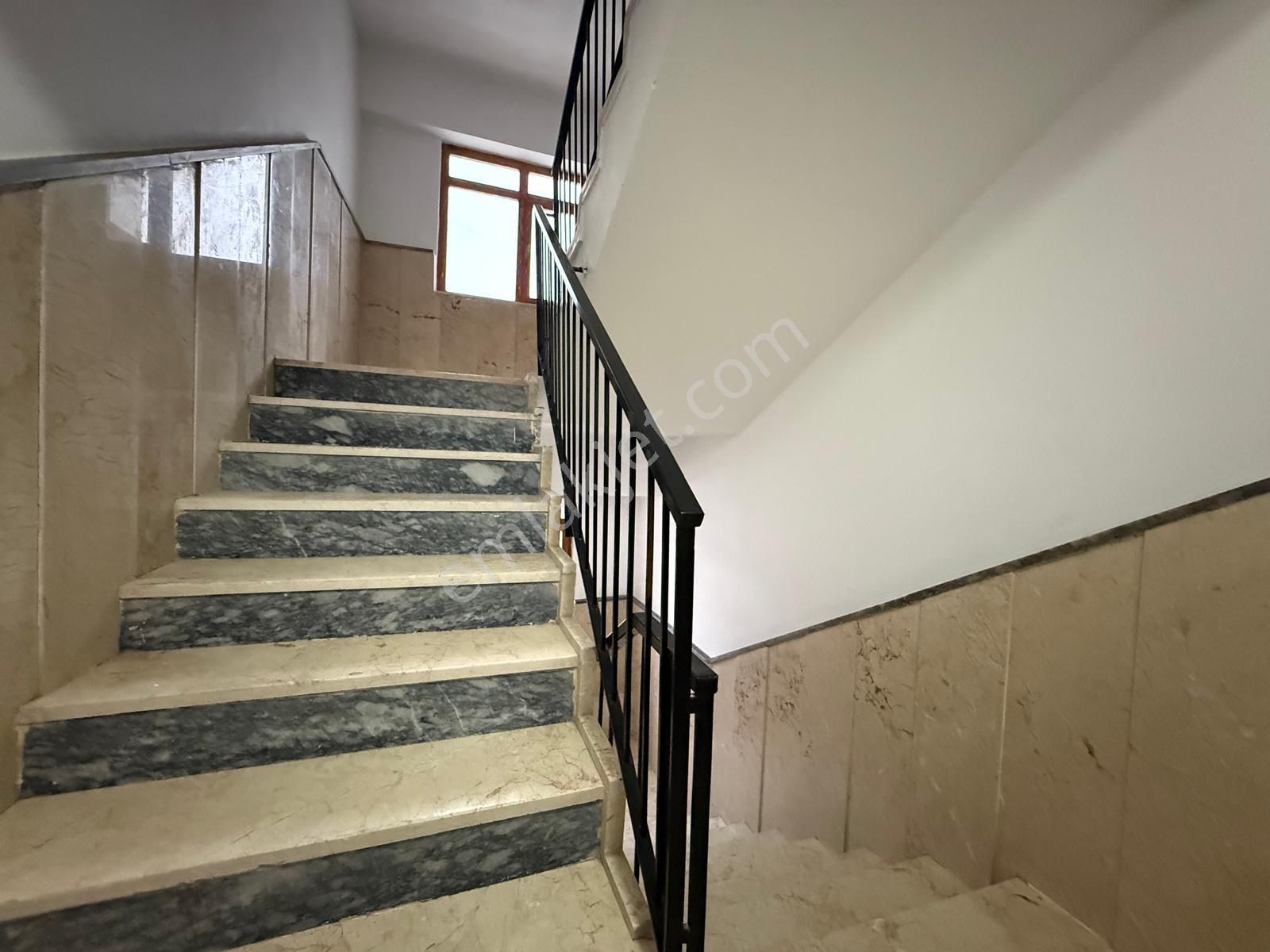 Nasip'ten Katda Uygun Fiyatlı Kaçırılmayacak 2+1 Daire - Görsel 22