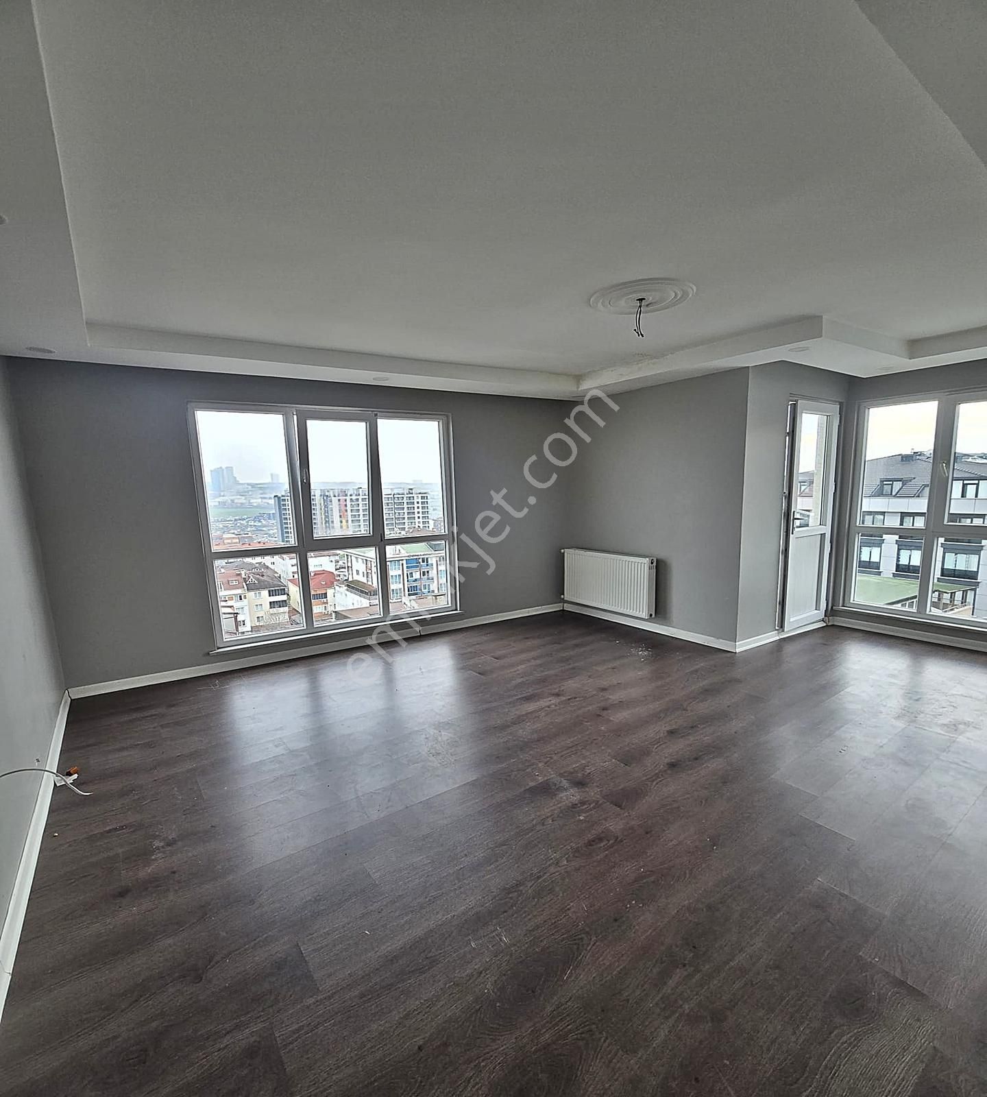Beylikdüzü Yakuplu'da Aileye Uygun 2+1 Arakat Kiralık Daire !! - Görsel 4