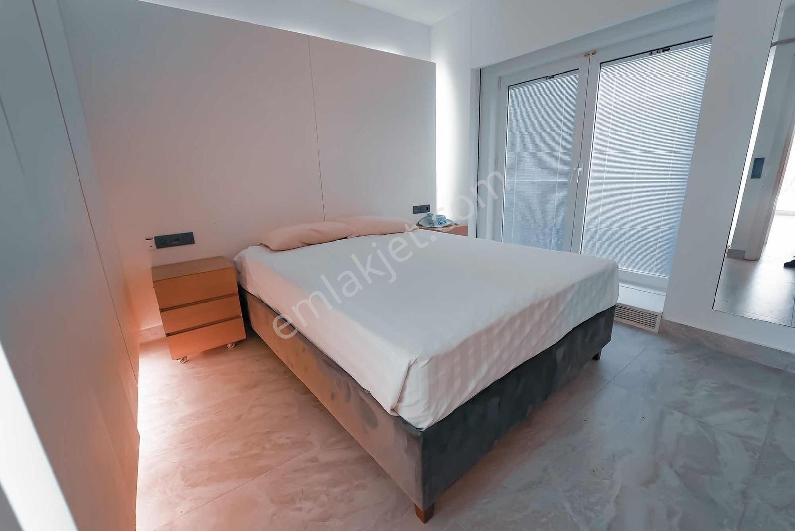 Türkbükü'nde Satılık Deniz Manzaralı Özel Havuzlu Villa - Görsel 25