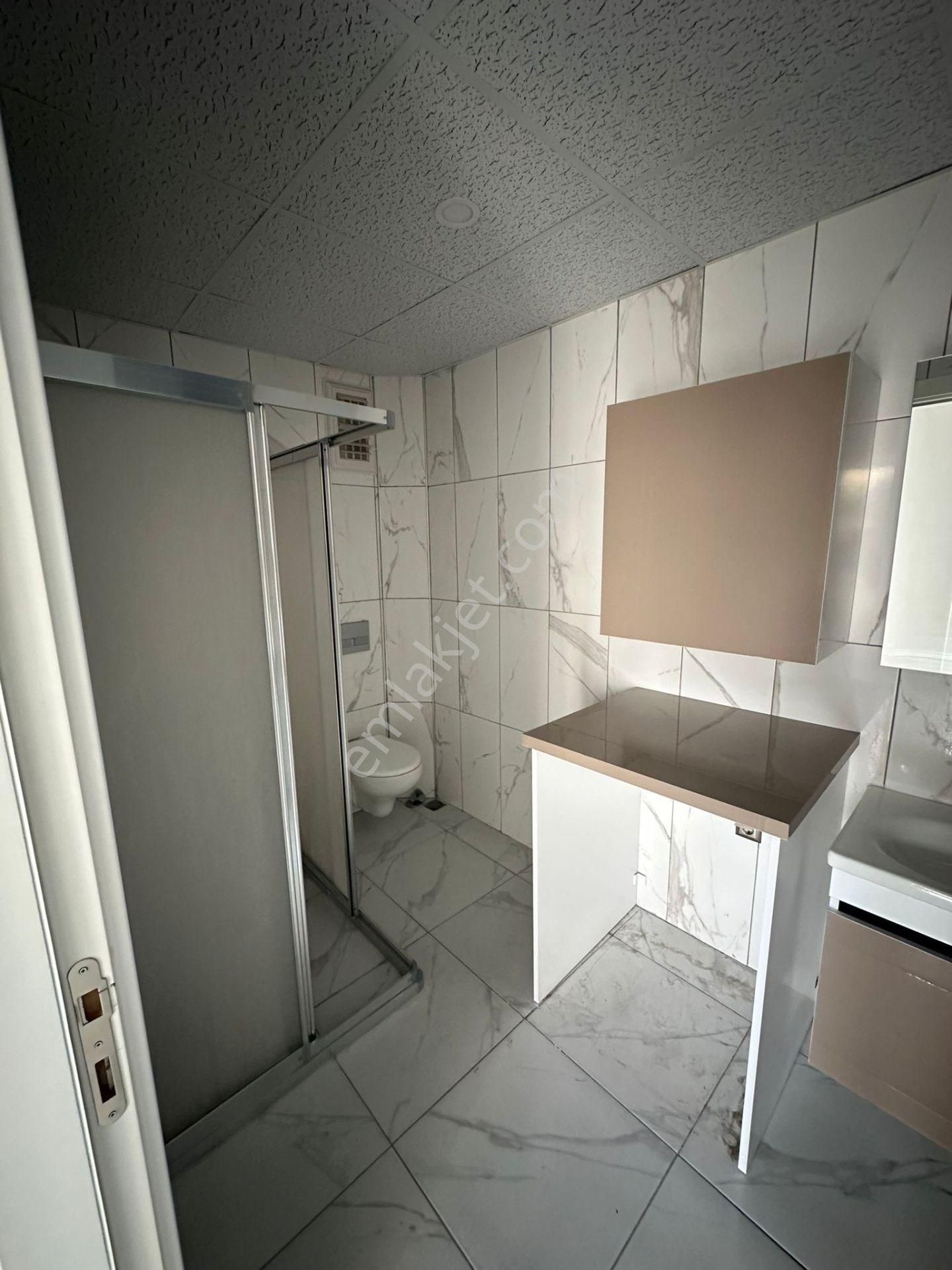 Meram Melikşah Mahallesinde 3+1 Arakat Lüx Kiralık Daire - Görsel 14