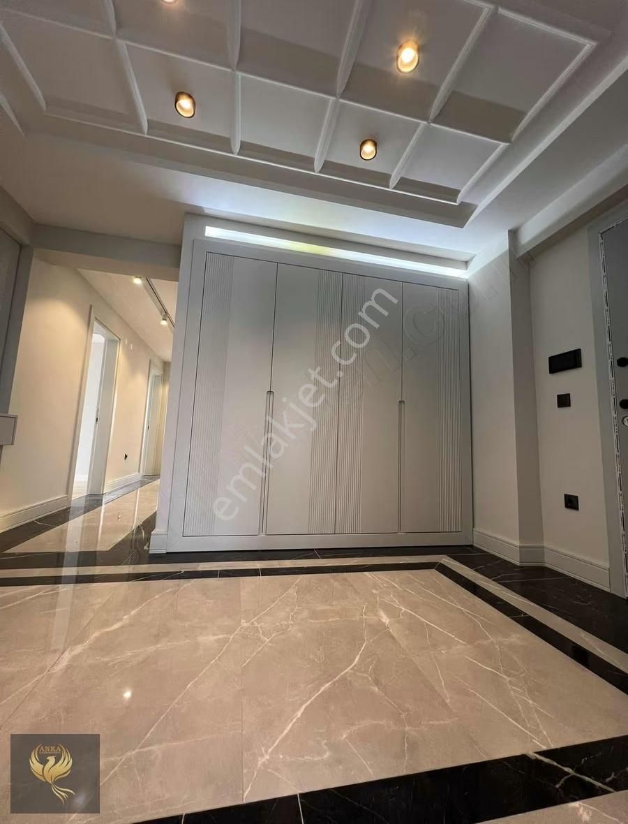 Atakumda Ulaşıma Sahile Yakın Lüks Giyinme Odalı 4+1 Daire