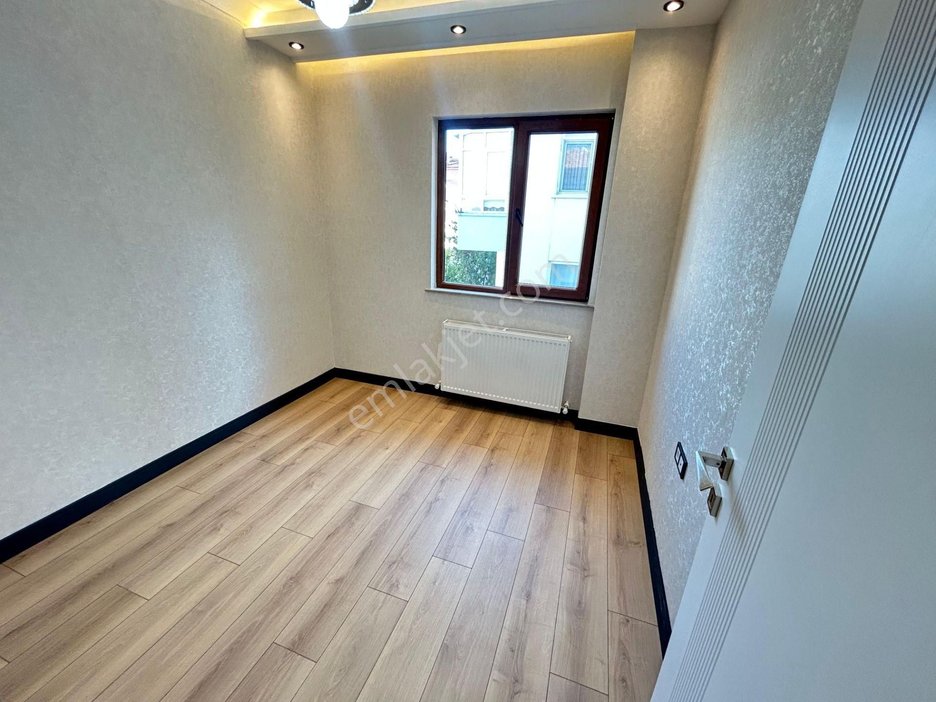 Taner'den Dikmen Karşıyaka Sok'ta 3+1 Çift Banyolu Süper Lüks Ön Cephe - Görsel 11