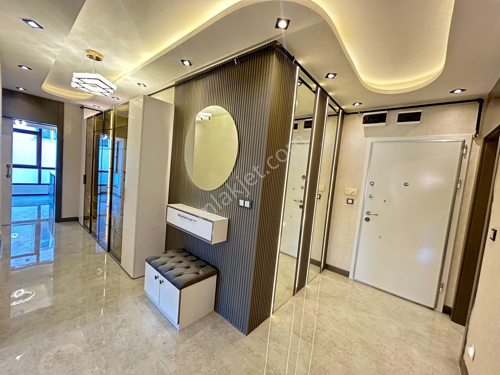 Taner'den Dikmen Karşıyaka Sok'ta 3+1 Çift Banyolu Süper Lüks Ön Cephe - Görsel 10