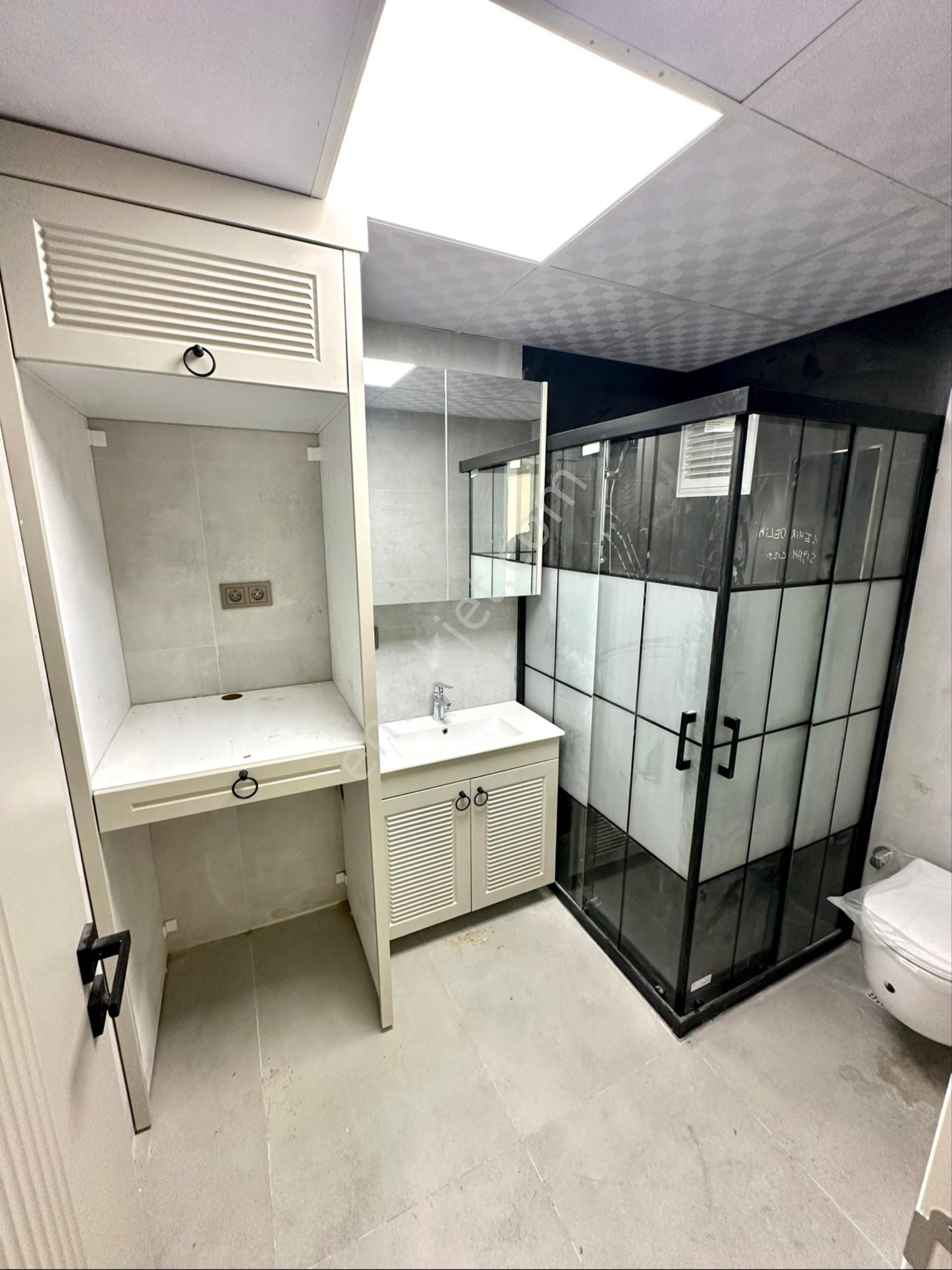 Karamanda Sıfır 175 M2 3+1 Asansörlü Lüks Satılık Daire - Görsel 17