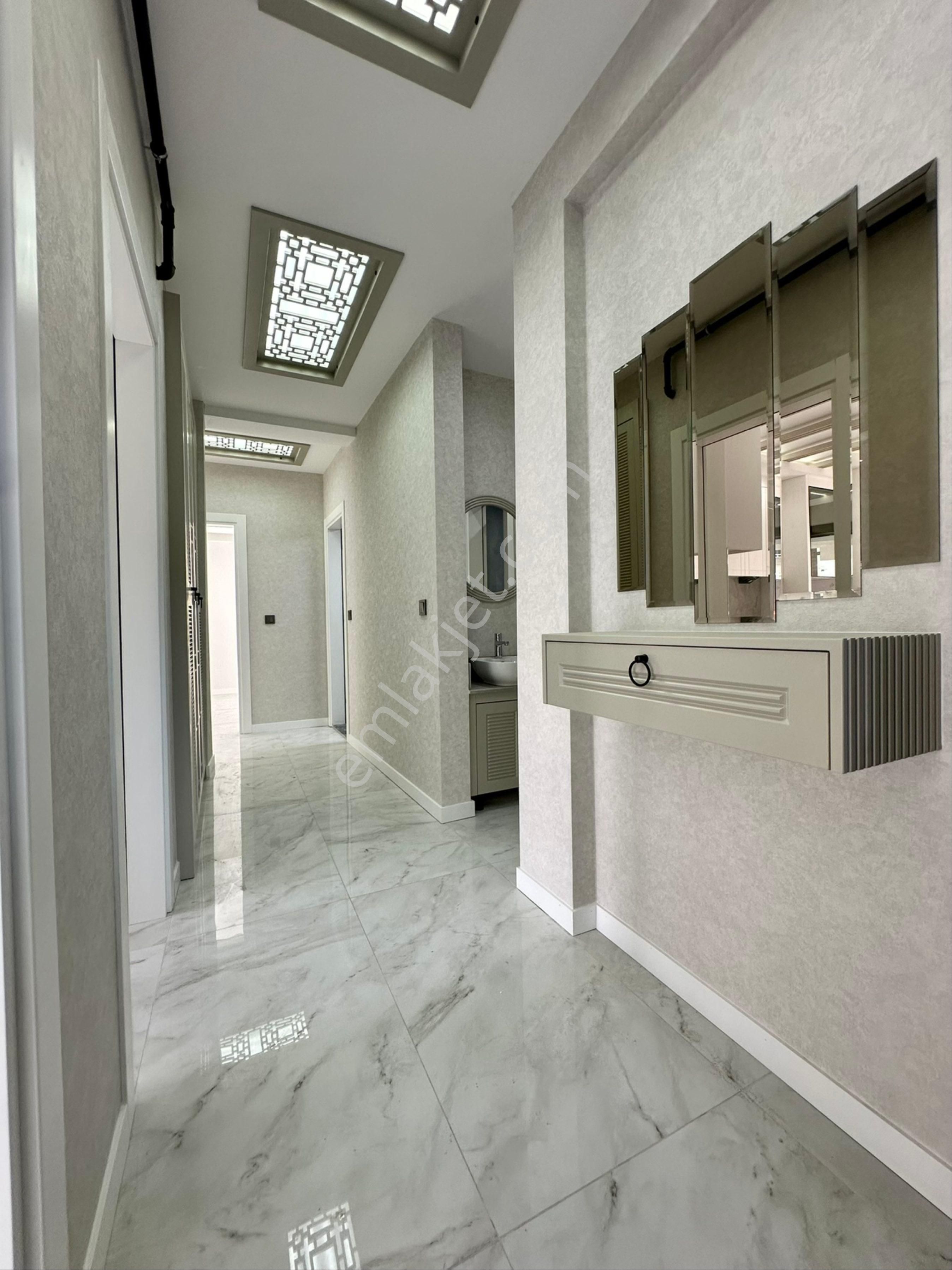 Karamanda Sıfır 175 M2 3+1 Asansörlü Lüks Satılık Daire - Görsel 6