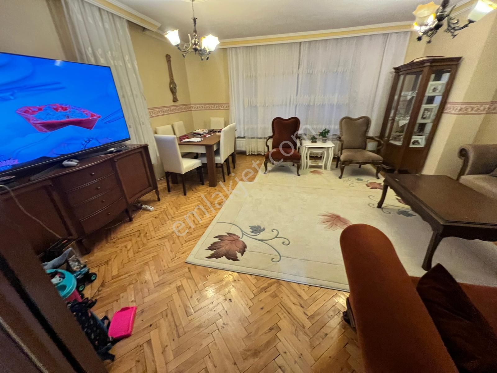 Atanora Vadiden Kabil Caddesi Yakını Ara Kat Ön Cephe 3 Cepheli 2 Banyolu 3+1 - Görsel 31