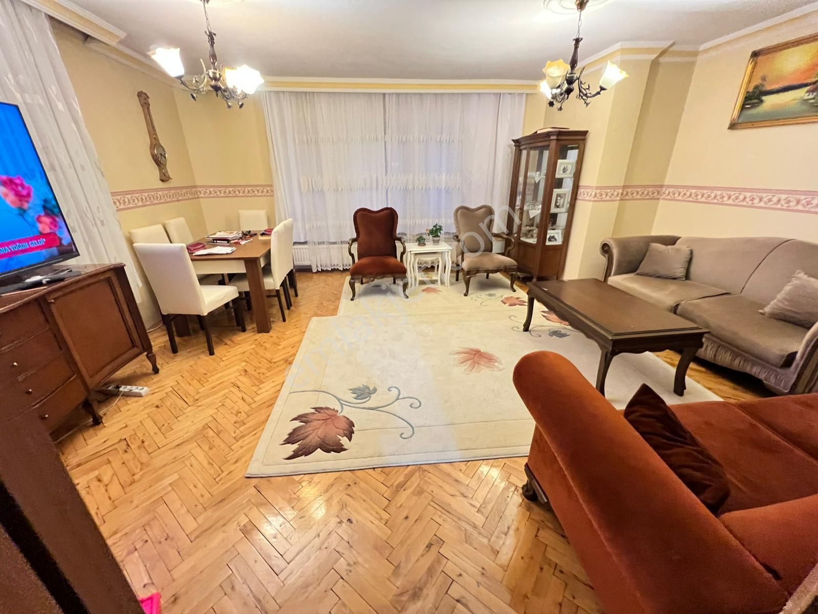 Atanora Vadiden Kabil Caddesi Yakını Ara Kat Ön Cephe 3 Cepheli 2 Banyolu 3+1 - Görsel 27