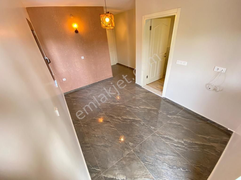 ꧁akçay Ay Emlak'tan꧂çamlıbel'de Deniz Ve Dağ Manzaralı Havuzlu Satılık 6+1 Tam Bağımsız Taş Villa - Görsel 19