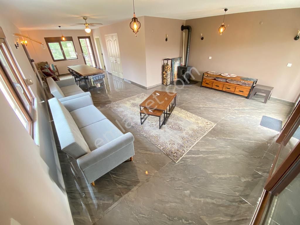 ꧁akçay Ay Emlak'tan꧂çamlıbel'de Deniz Ve Dağ Manzaralı Havuzlu Satılık 6+1 Tam Bağımsız Taş Villa - Görsel 9