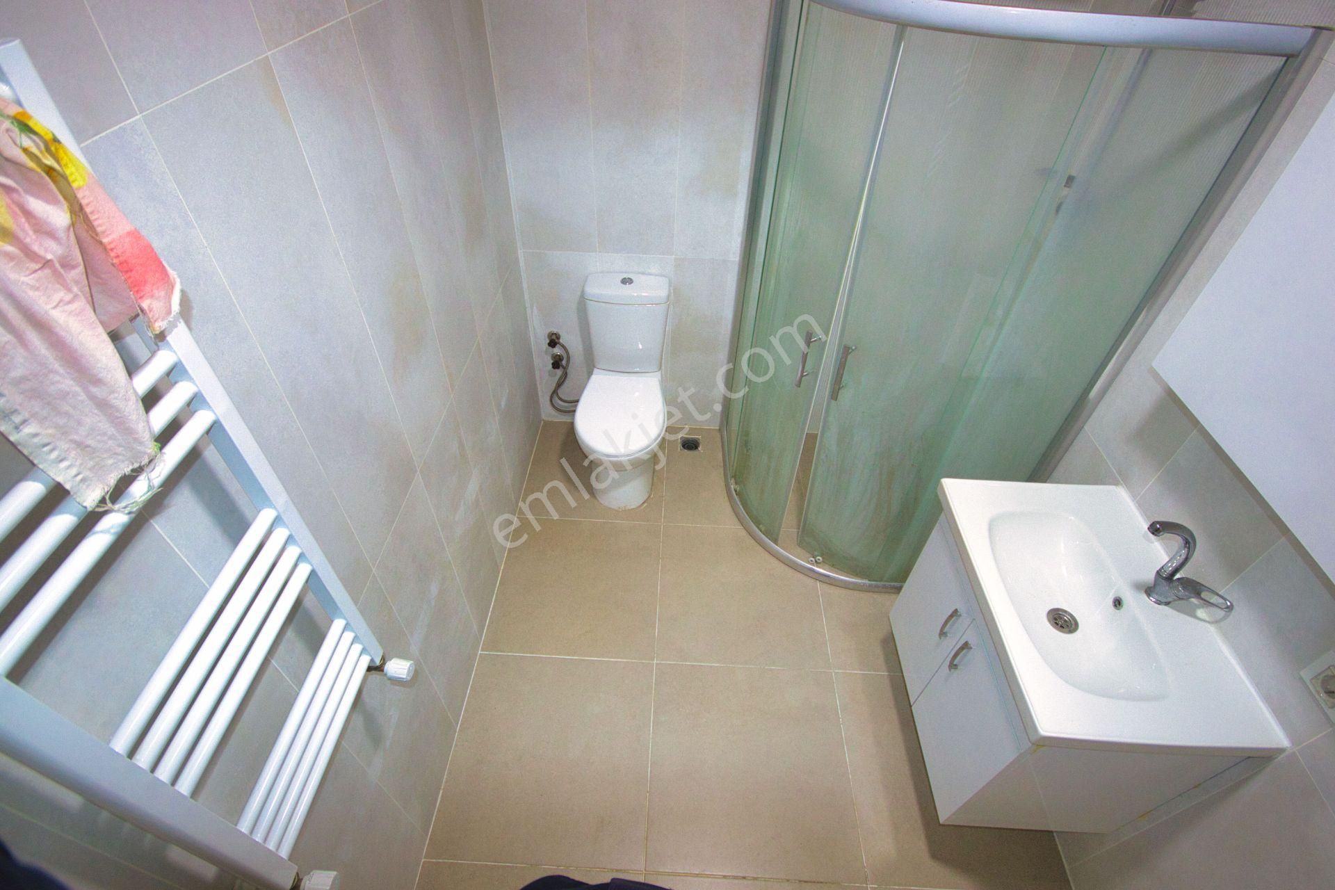 🛑🛑aktif'ten Akçay'da Satılık Kira Garantili Nezih Muhitte Geniş Lüx 1+1daire - Görsel 17