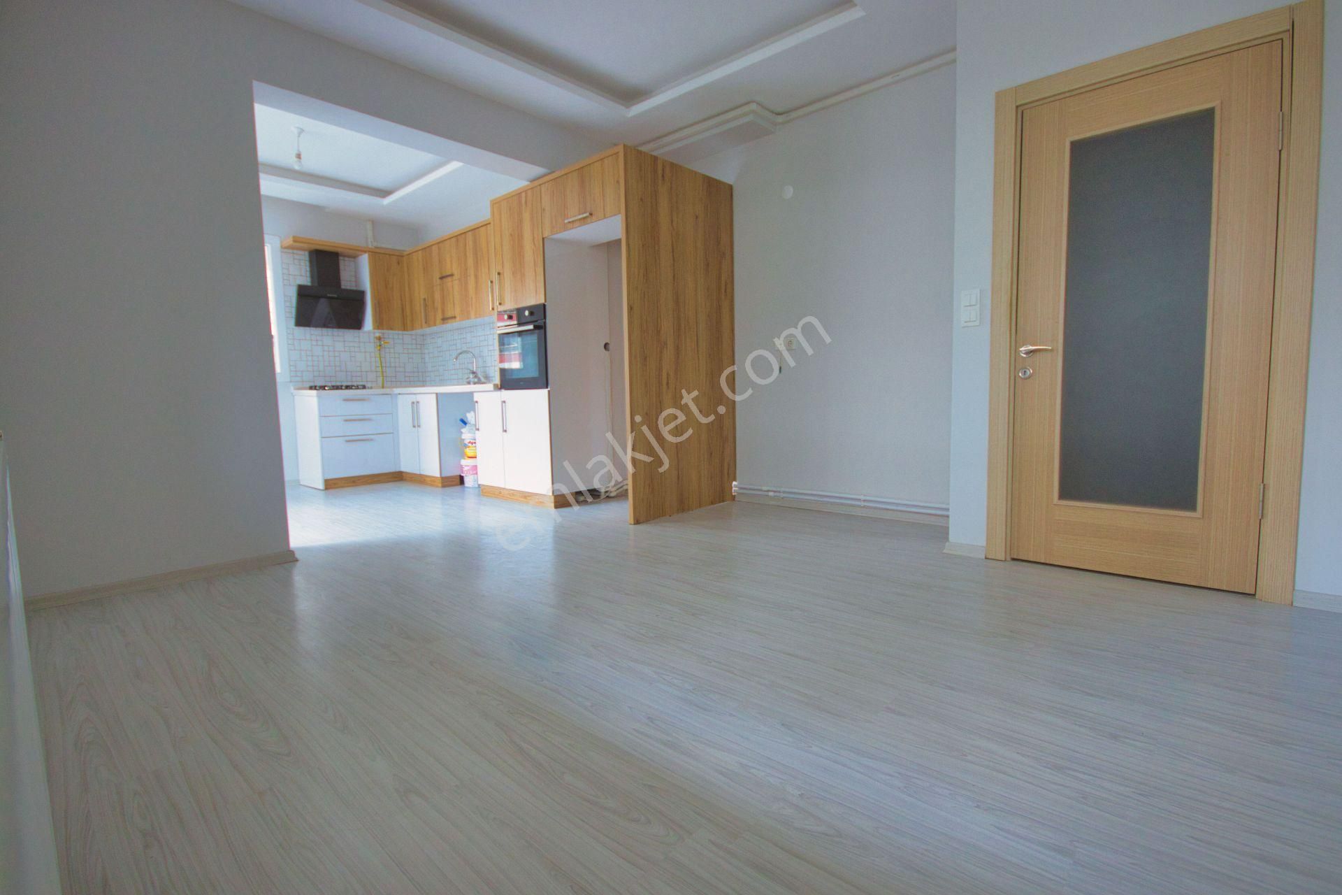 🛑🛑aktif'ten Akçay'da Satılık Kira Garantili Nezih Muhitte Geniş Lüx 1+1daire - Görsel 16