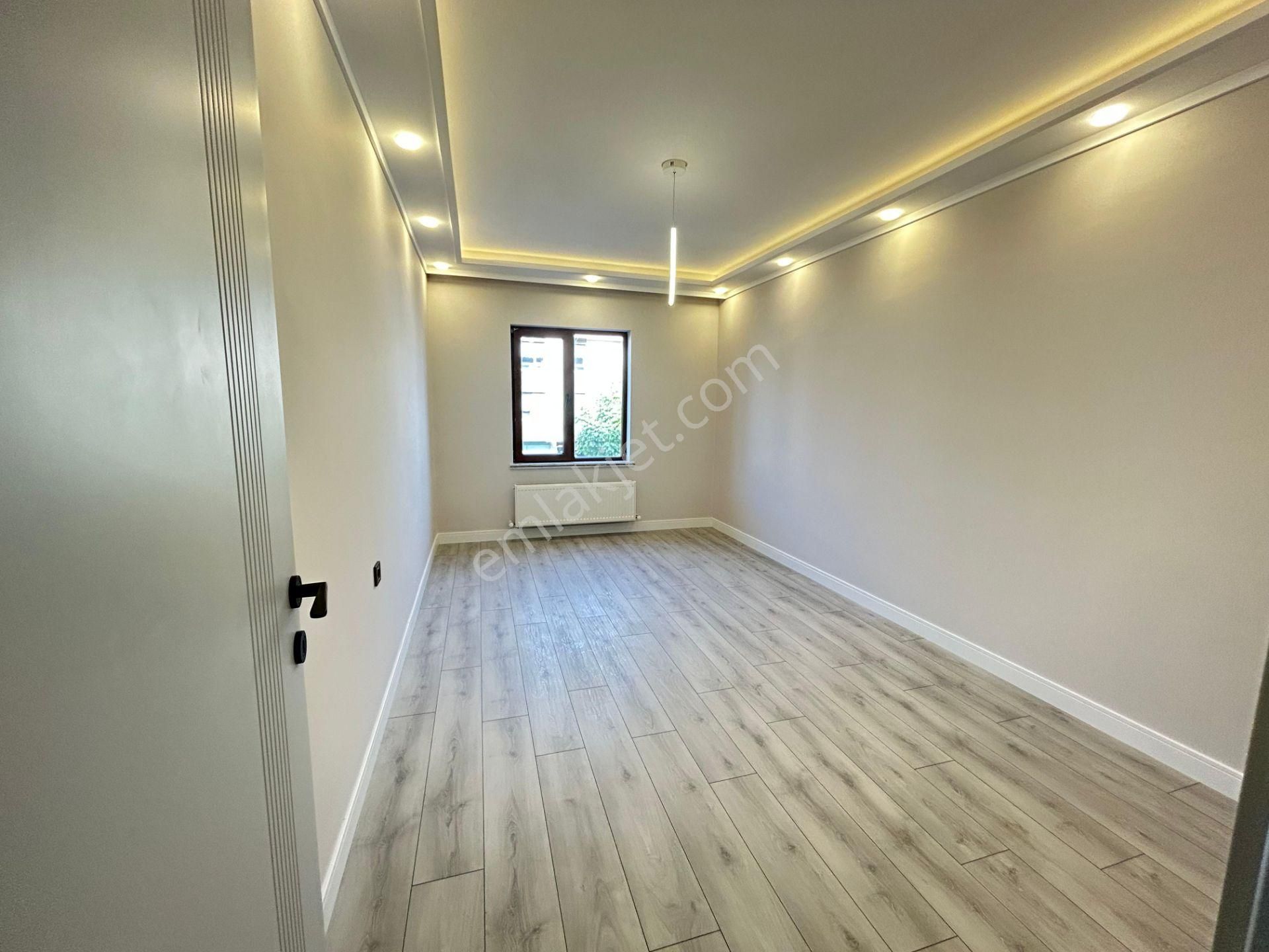 Taner'den İlker 1.inci Cadde'de Katta Ön Cephe Çift Banyolu Hamamlı Süper Lüks Daire - Görsel 22