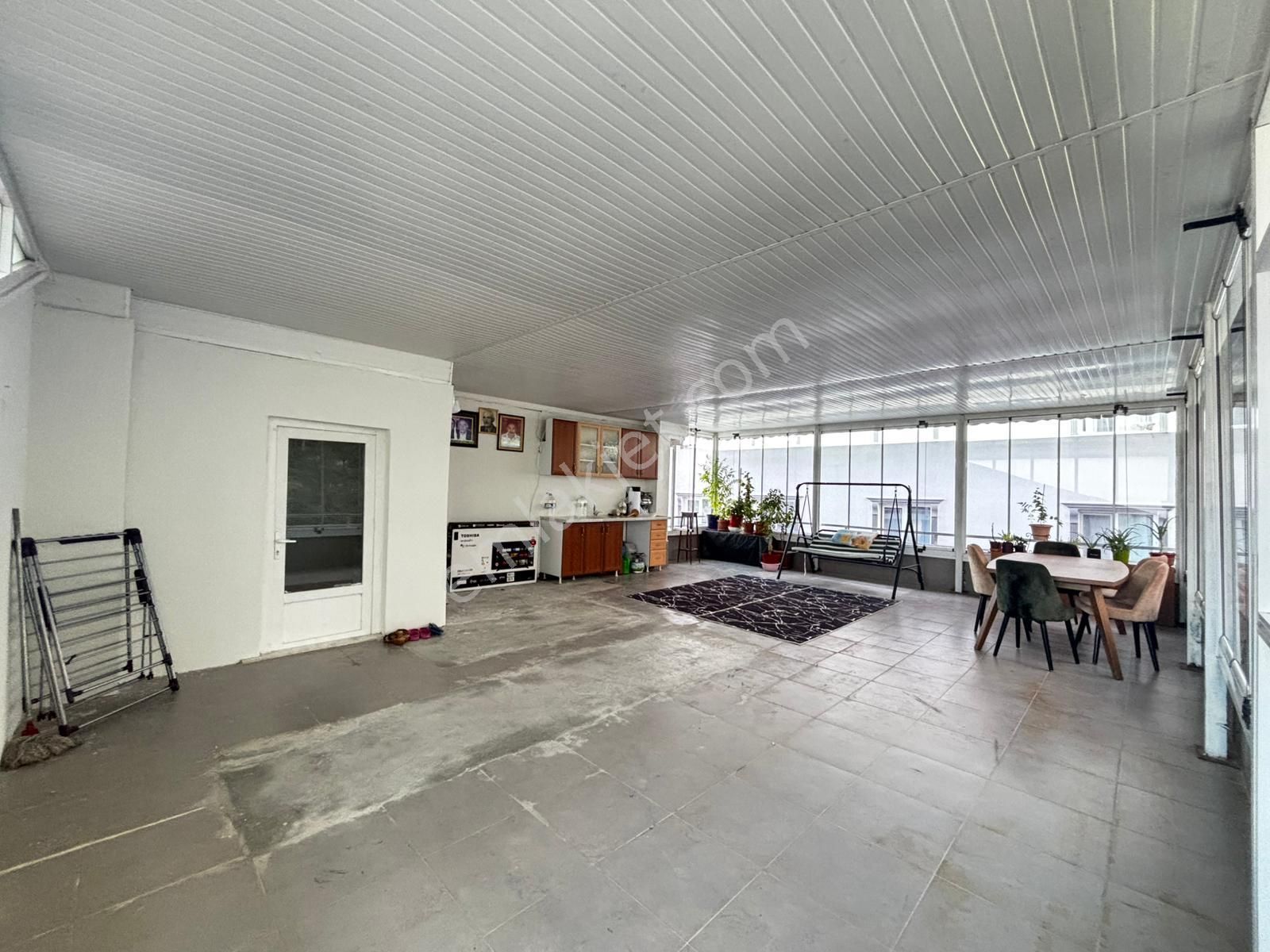 Taner'den Dikmen 931.cadde'de 3+1+2 Banyolu 4 Balkonlu Teraslı Dubleks - Görsel 5