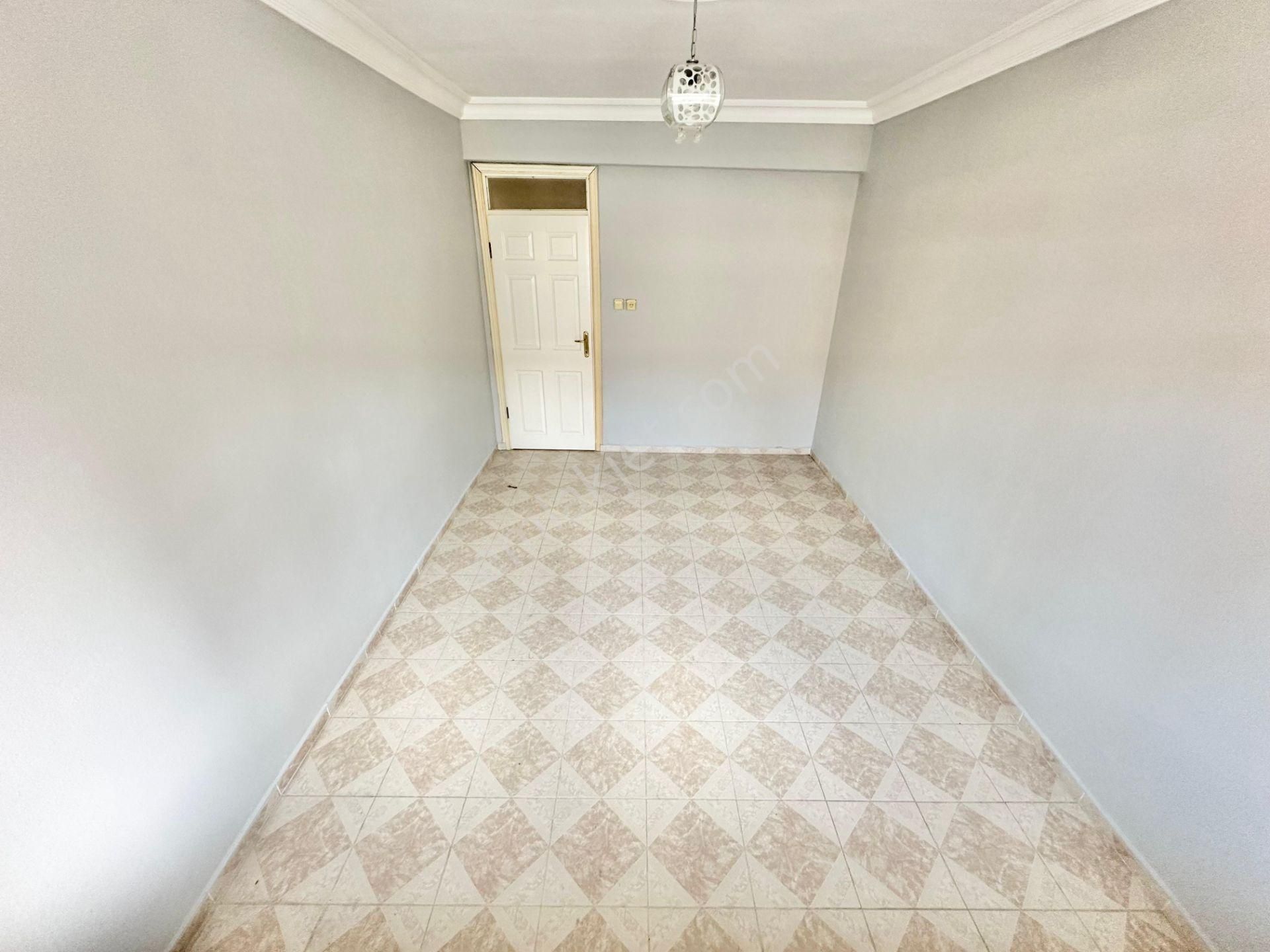 ꧁ay Emlaktan꧂akçay'da Kapalı Otoparklı Ayrı Mutfak Denize Yakın Satılık 2+1 Masrafsız Geniş Daire - Görsel 18