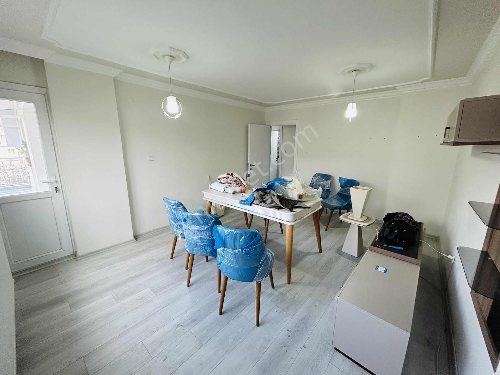 Bayraklı Tepekulede Site İçi Asansörlü 3+1 Tadilatlı Kiralık - Görsel 8