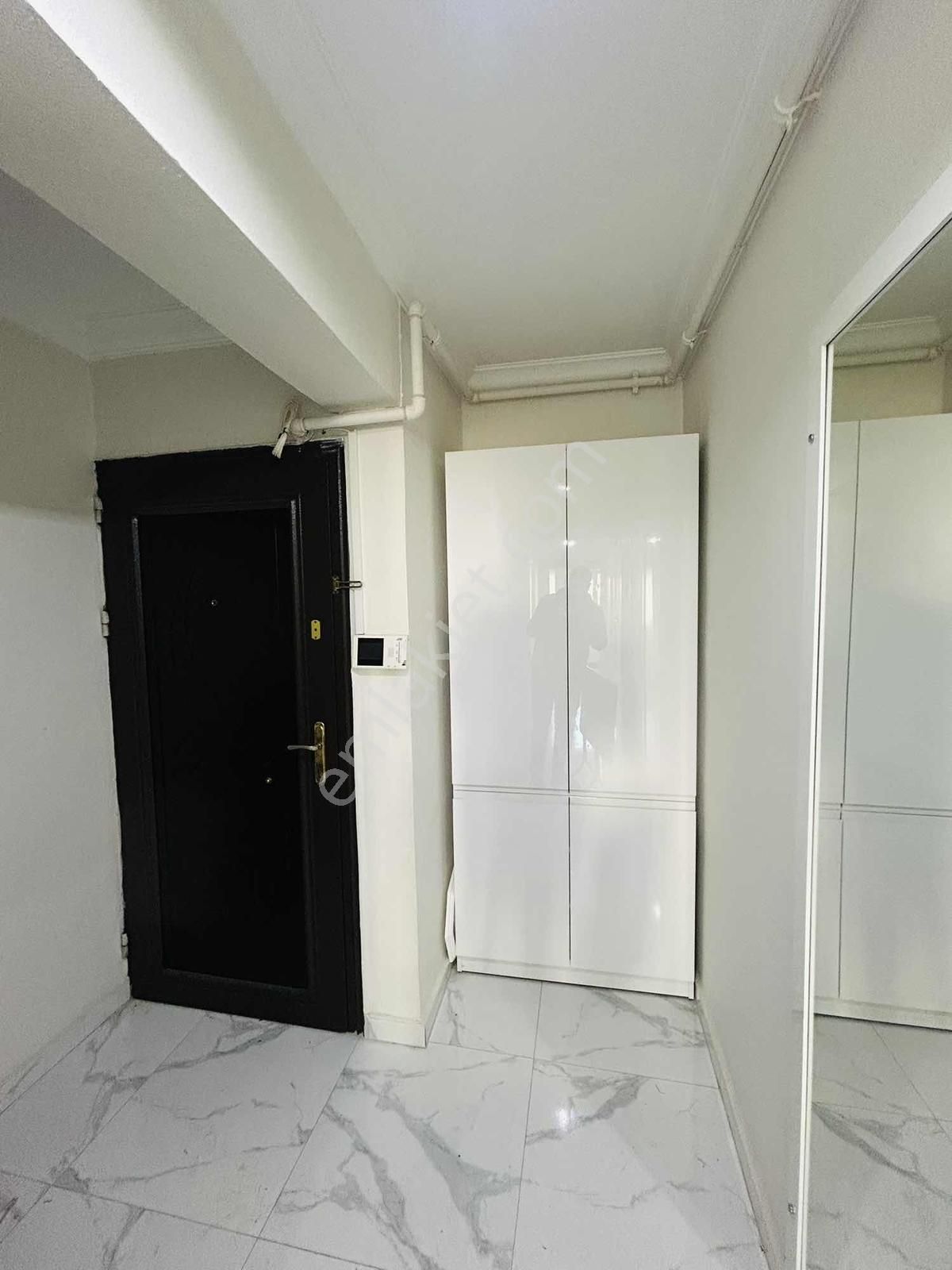Bayraklı Tepekulede Site İçi Asansörlü 3+1 Tadilatlı Kiralık - Görsel 19