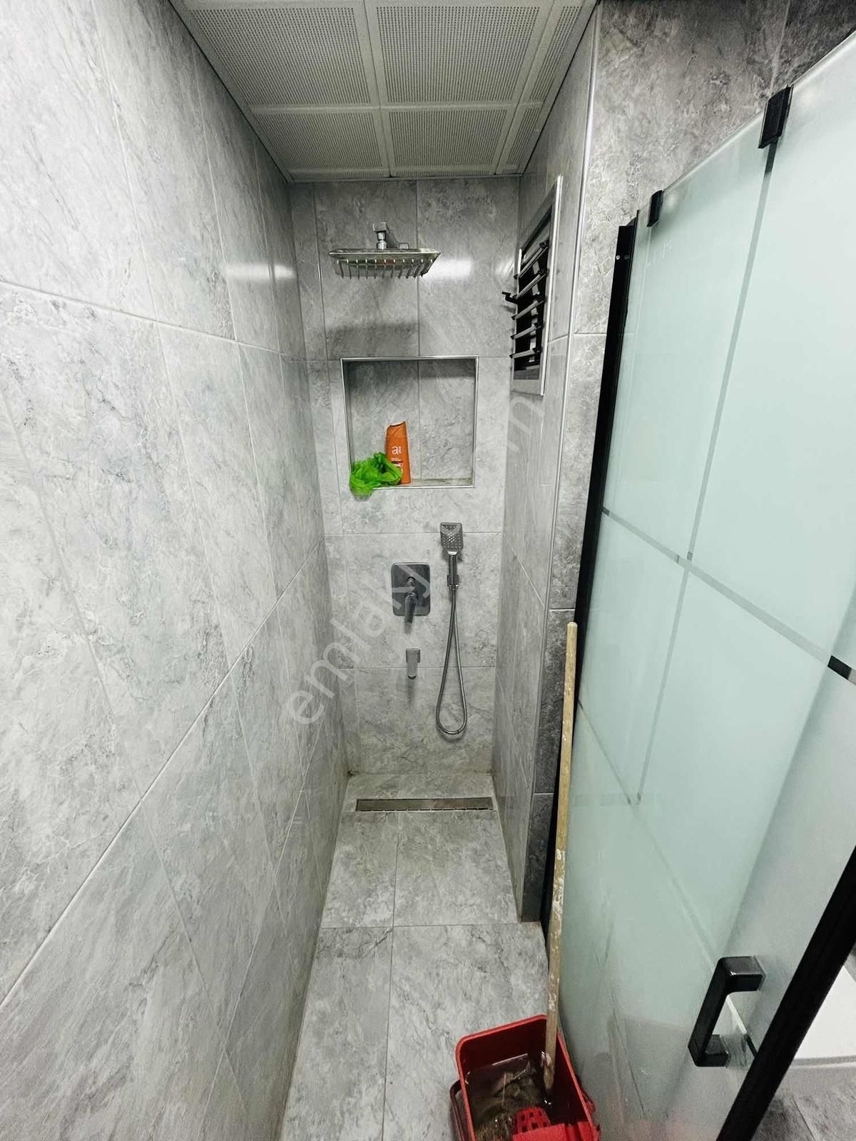 Bayraklı Tepekulede Site İçi Asansörlü 3+1 Tadilatlı Kiralık - Görsel 6