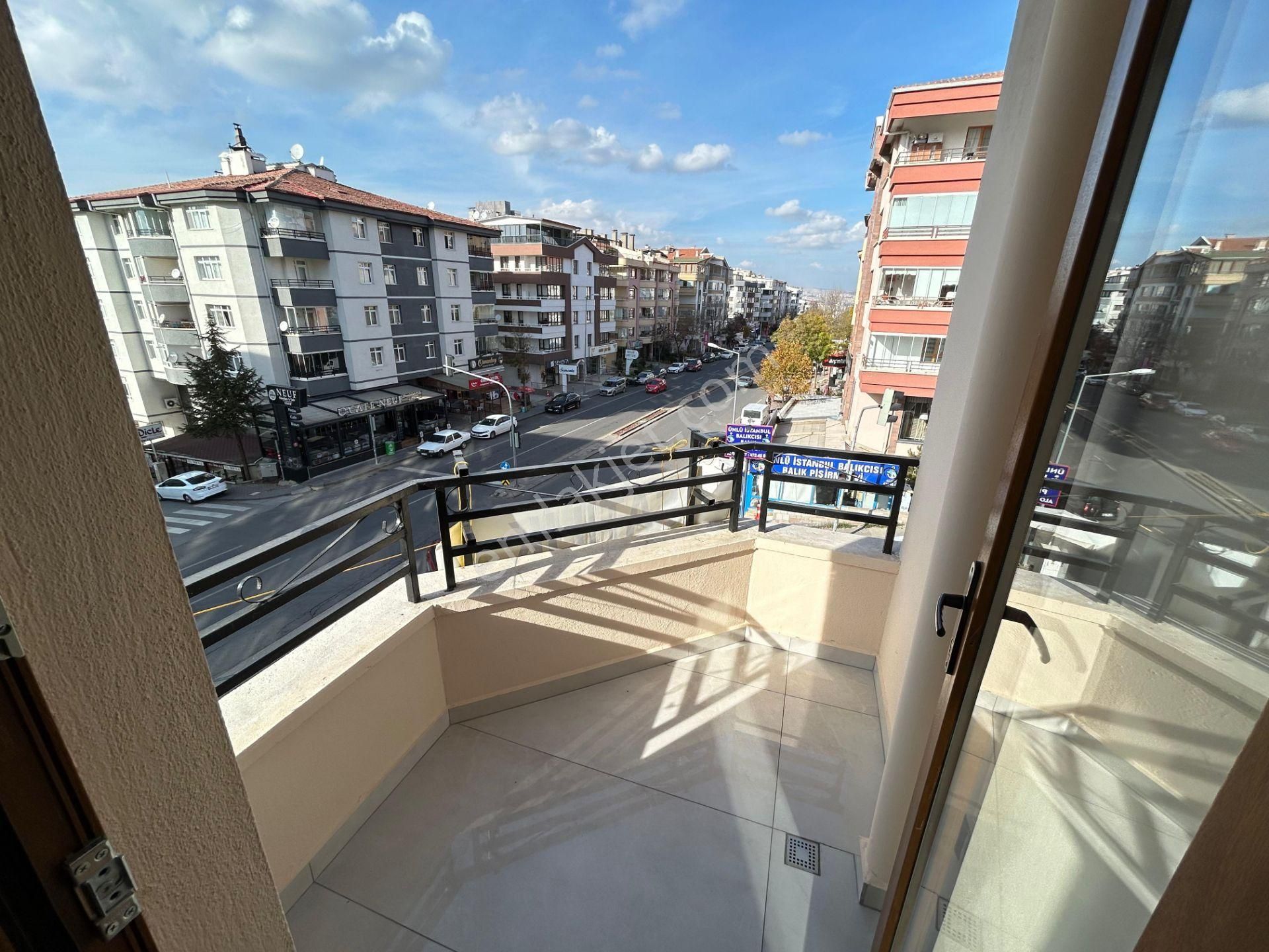 Taner'den Cevizlidere Cad'de 3+1+kiler Asansörlü Lüks Köşe Daire - Görsel 15