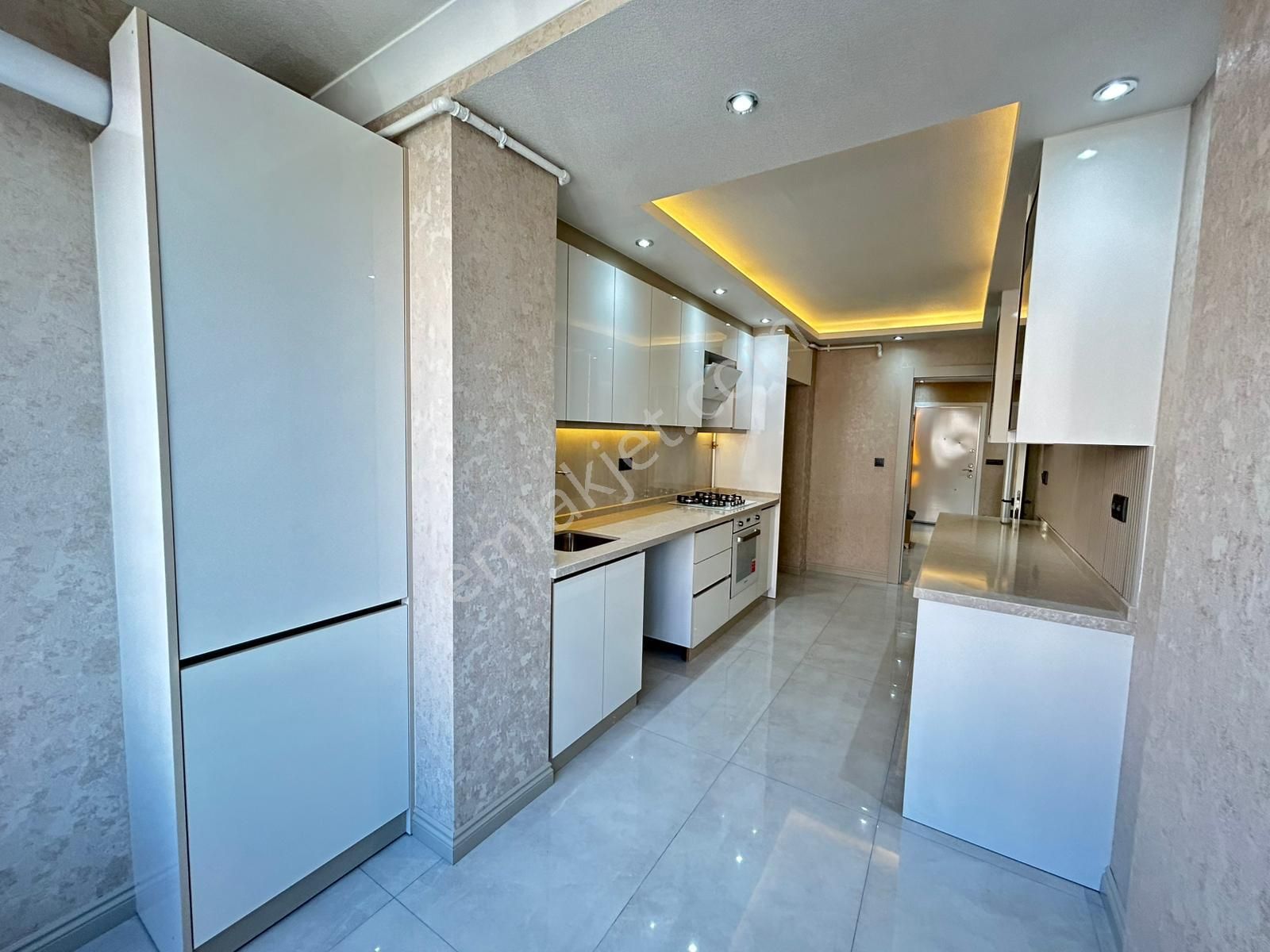 Taner'den Cevizlidere Cad'de 3+1+kiler Asansörlü Lüks Köşe Daire - Görsel 24