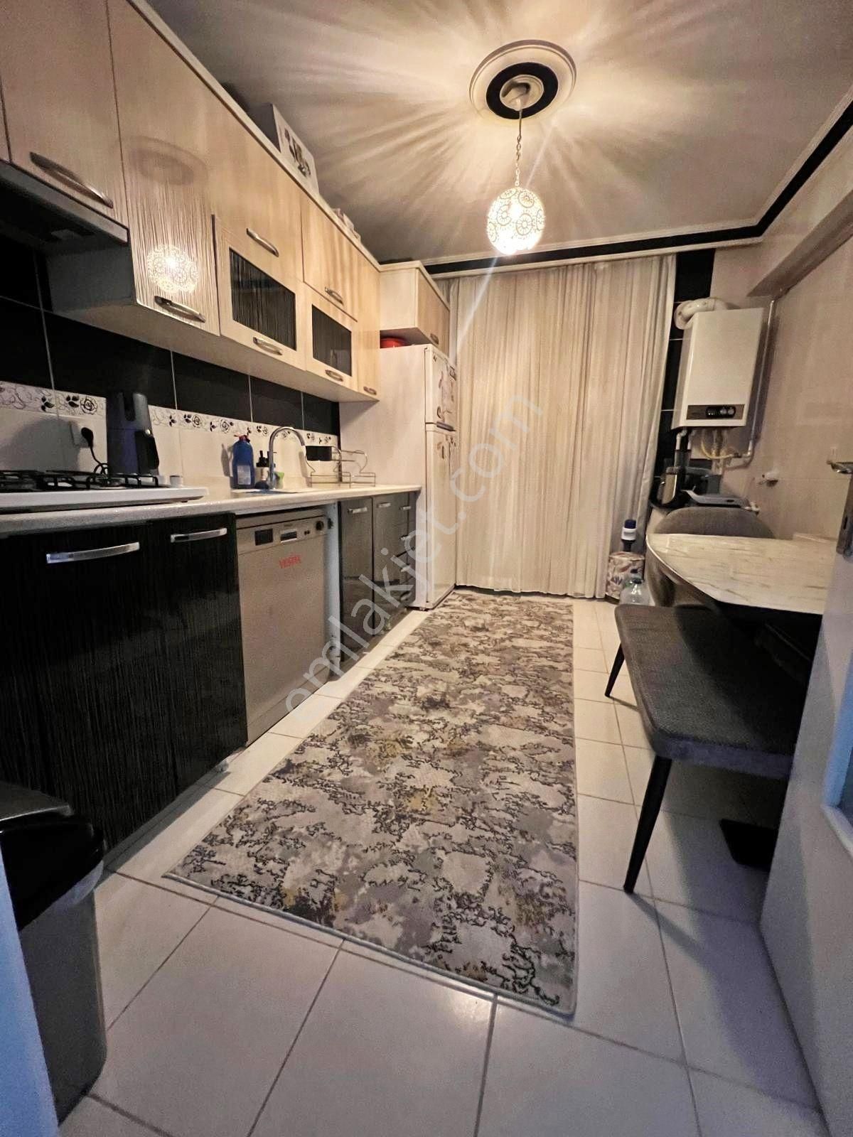 Atapark Mahallesi'nde Full Yapılı Katta 3+1 Daire - Görsel 5