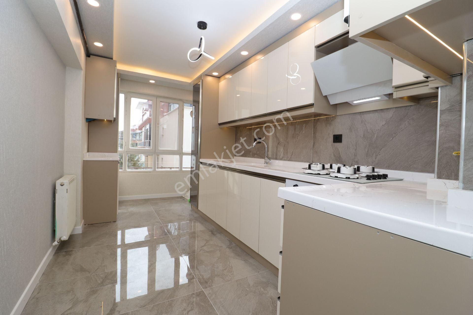 Akif'ten Etimesgut Elvan'da Full+full G/b Cephe 3+1 Daire - Görsel 8