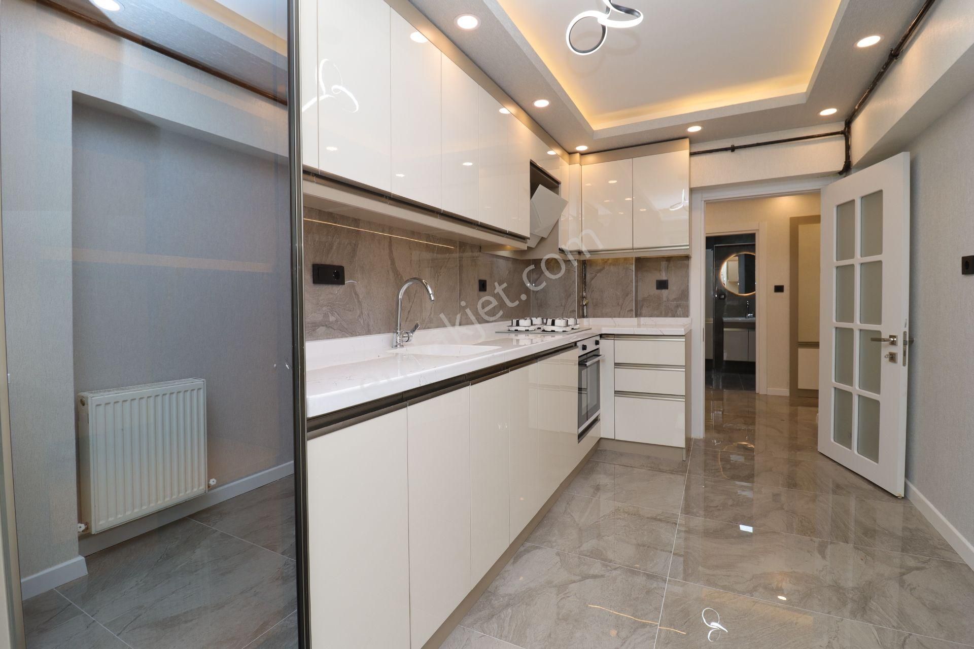 Akif'ten Etimesgut Elvan'da Full+full G/b Cephe 3+1 Daire - Görsel 10