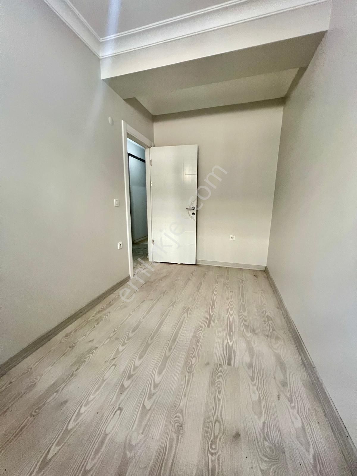 Esra Emlak'tan Fevziçakmak'ta Satılık Sıfır 2+1 80m2 Bahçekatı. - Görsel 10