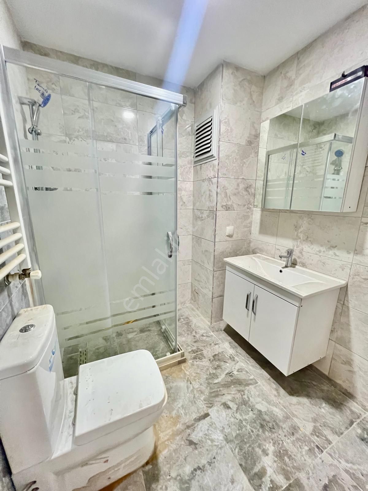 Esra Emlak'tan Fevziçakmak'ta Satılık Sıfır 2+1 80m2 Bahçekatı. - Görsel 19