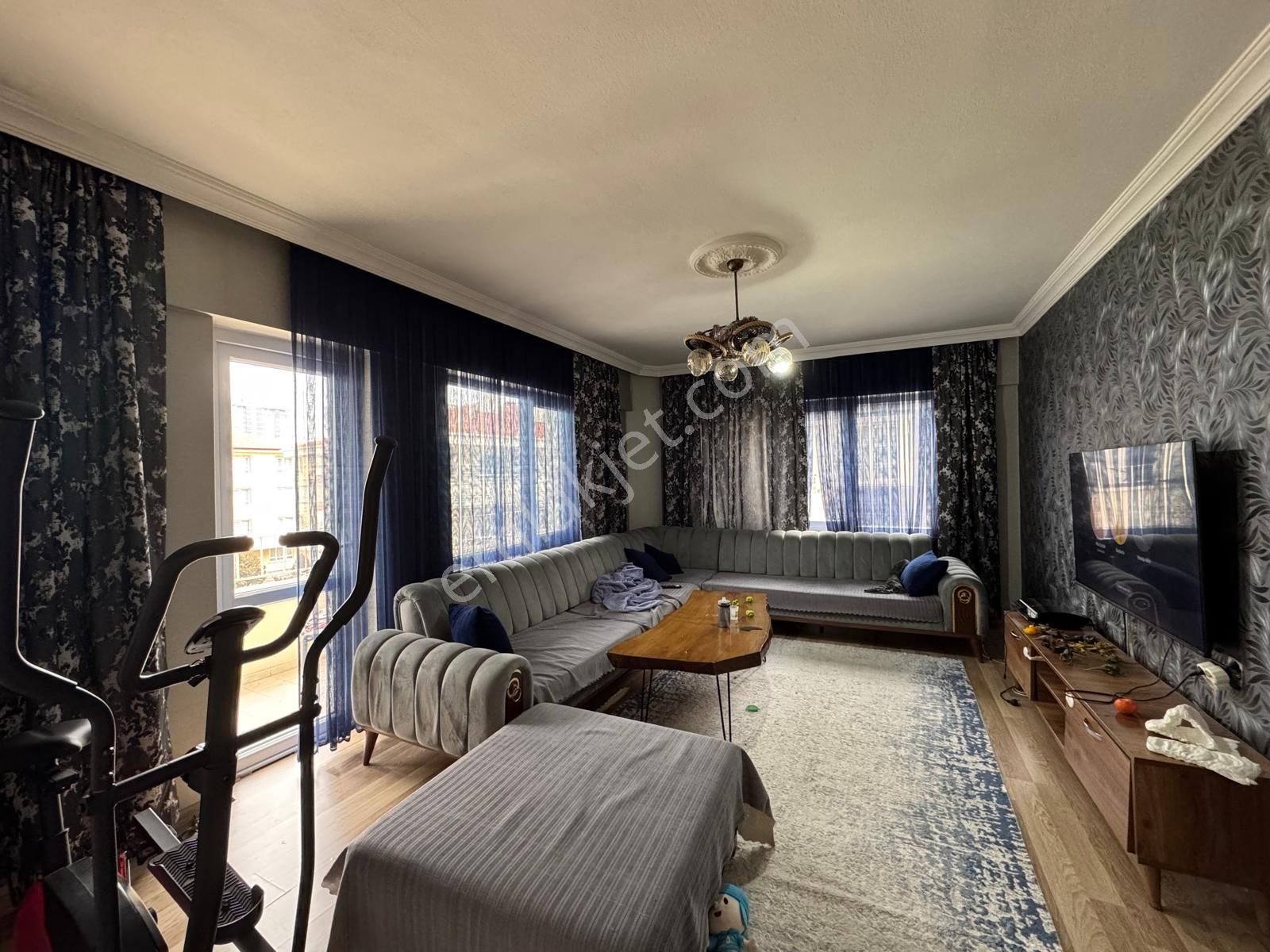 Kalecik Emlak'tan Merkez Mahallesin'de 1.kat 120m² Ful Yapılı 3+1 - Görsel 9