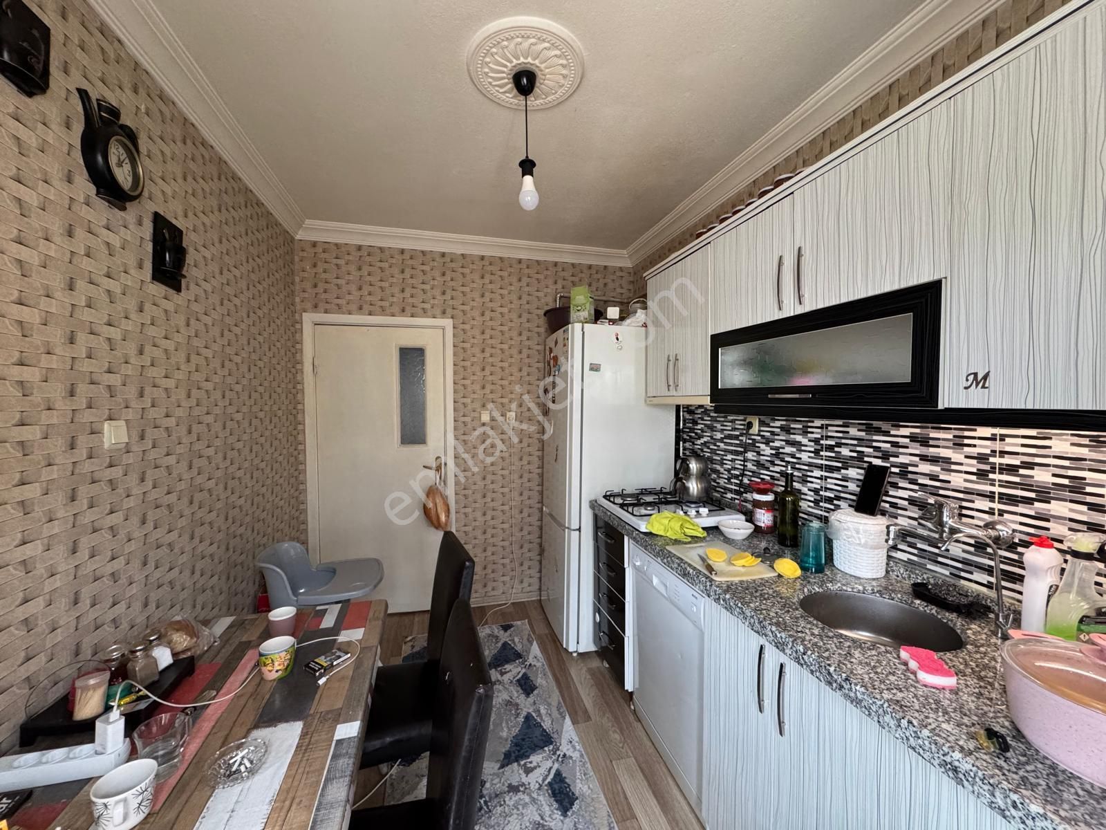 Kalecik Emlak'tan Merkez Mahallesin'de 1.kat 120m² Ful Yapılı 3+1 - Görsel 5