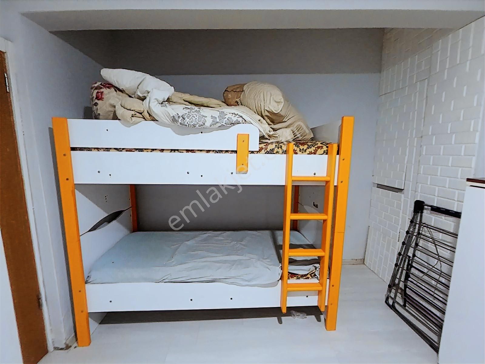 Eşyalı Kiralık Bay Bayan Bekara Uygun Temiz Daire 1+1.60 M2 - Görsel 23