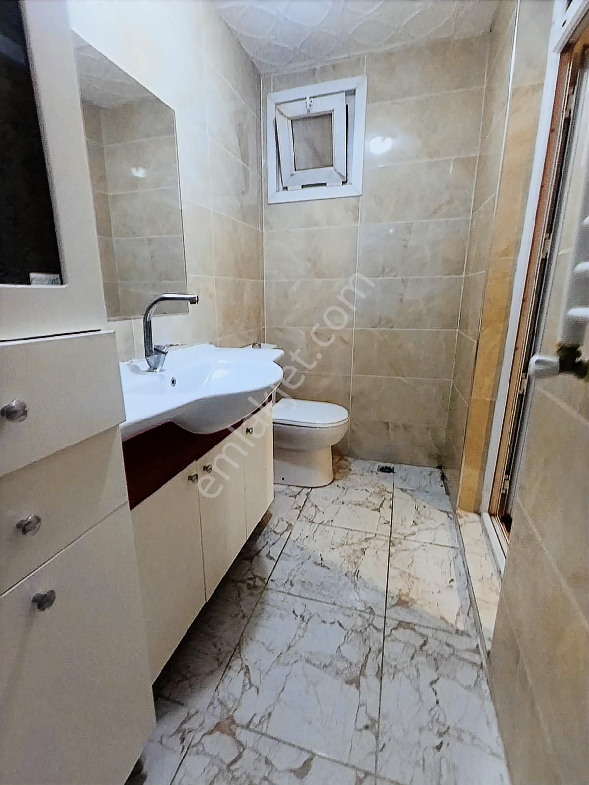 Kiralık Giriş Kat Faturalar Kiraya Dahil 1+1.60 M2 Bekara Uygun. - Görsel 9