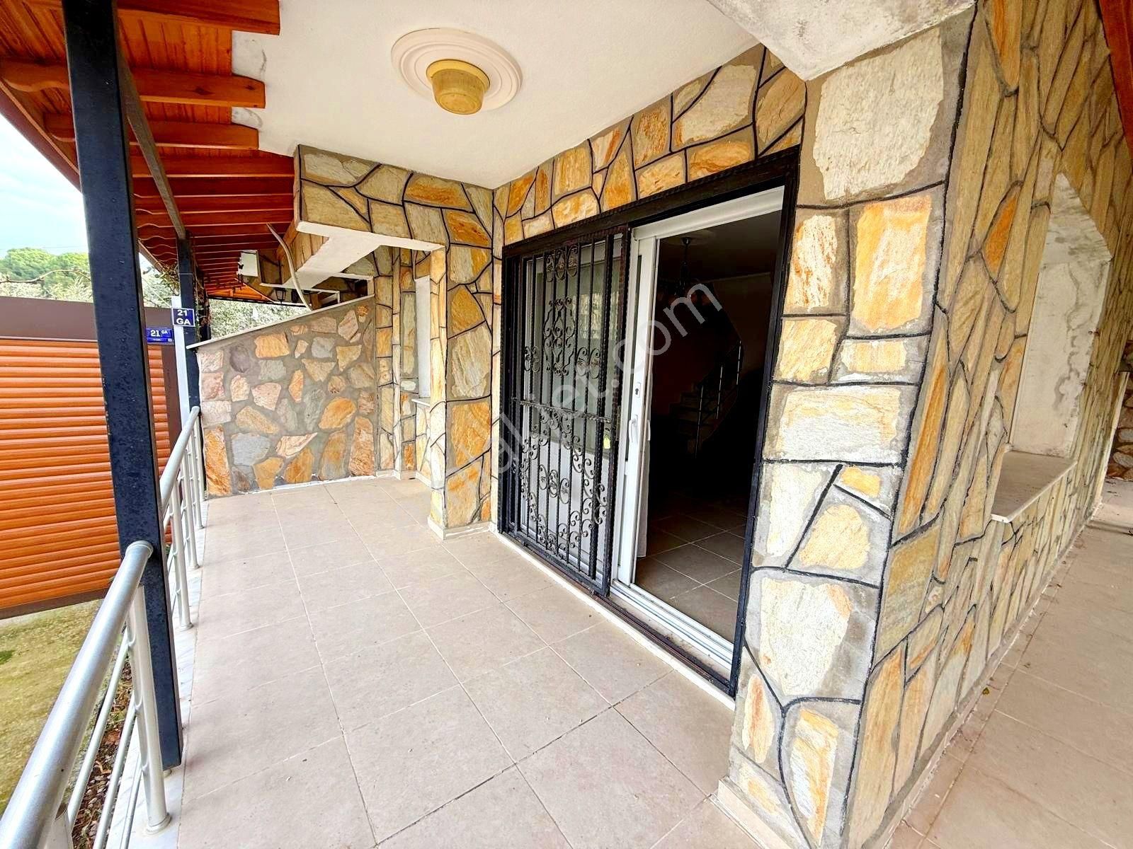 Davutlar Bahçeli Triplex Villa - Görsel 6