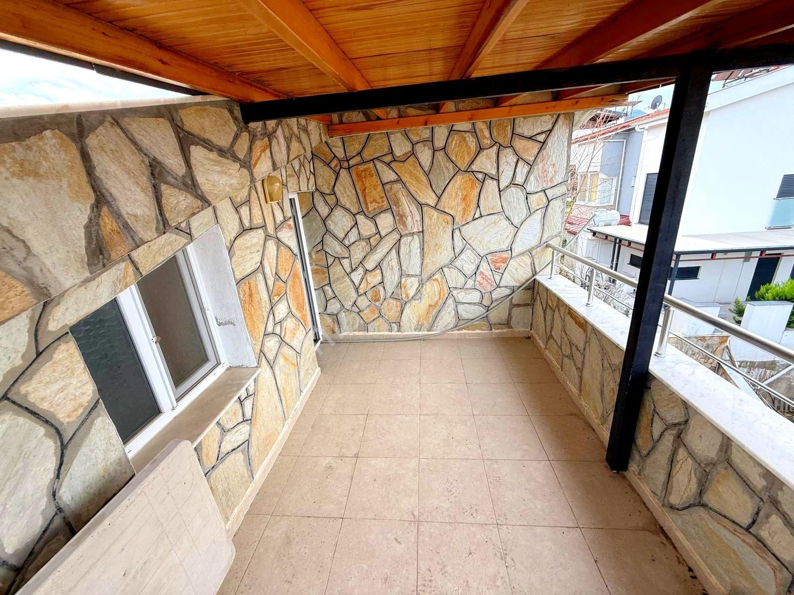 Davutlar Bahçeli Triplex Villa - Görsel 22