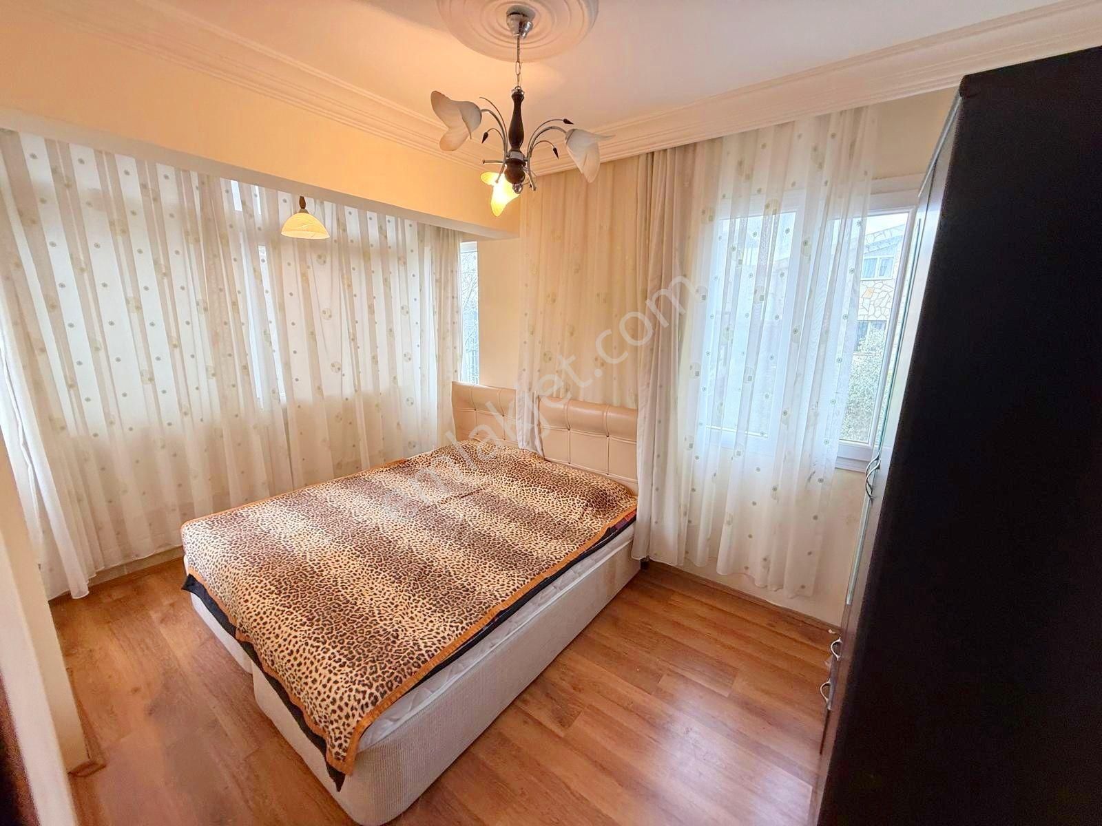 Davutlar Bahçeli Triplex Villa - Görsel 15