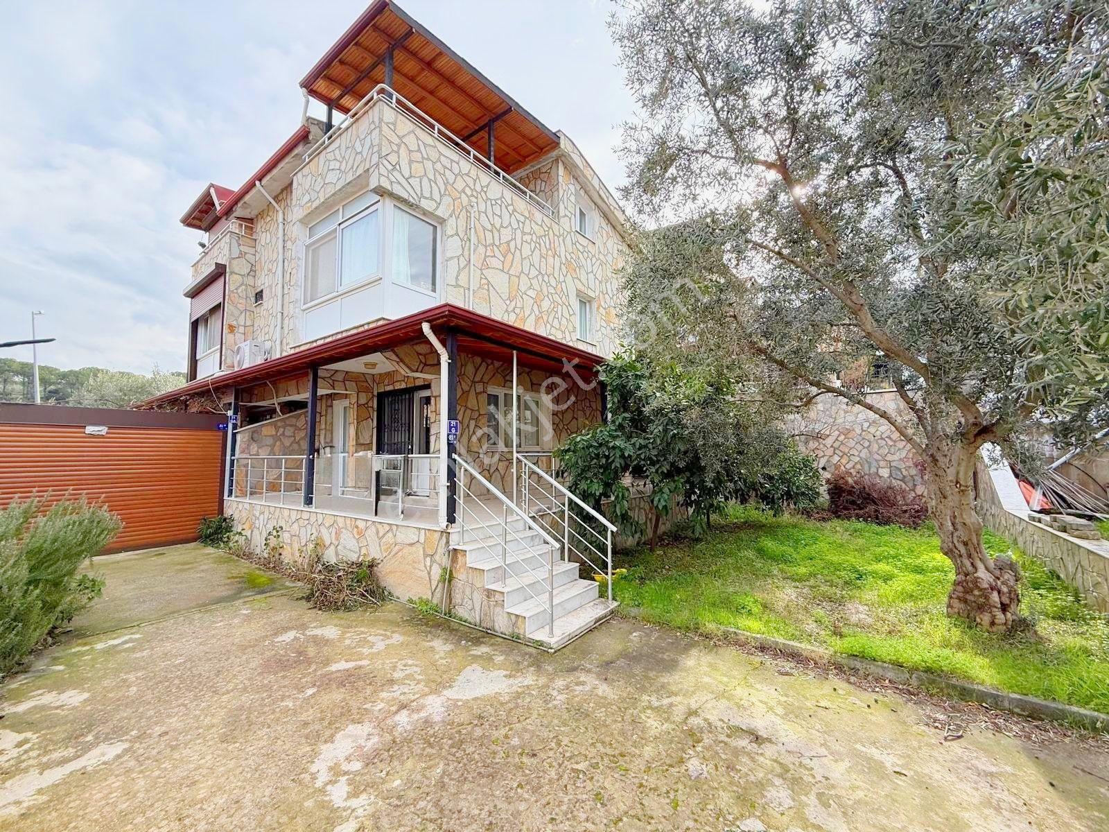 Davutlar Bahçeli Triplex Villa - Görsel 3