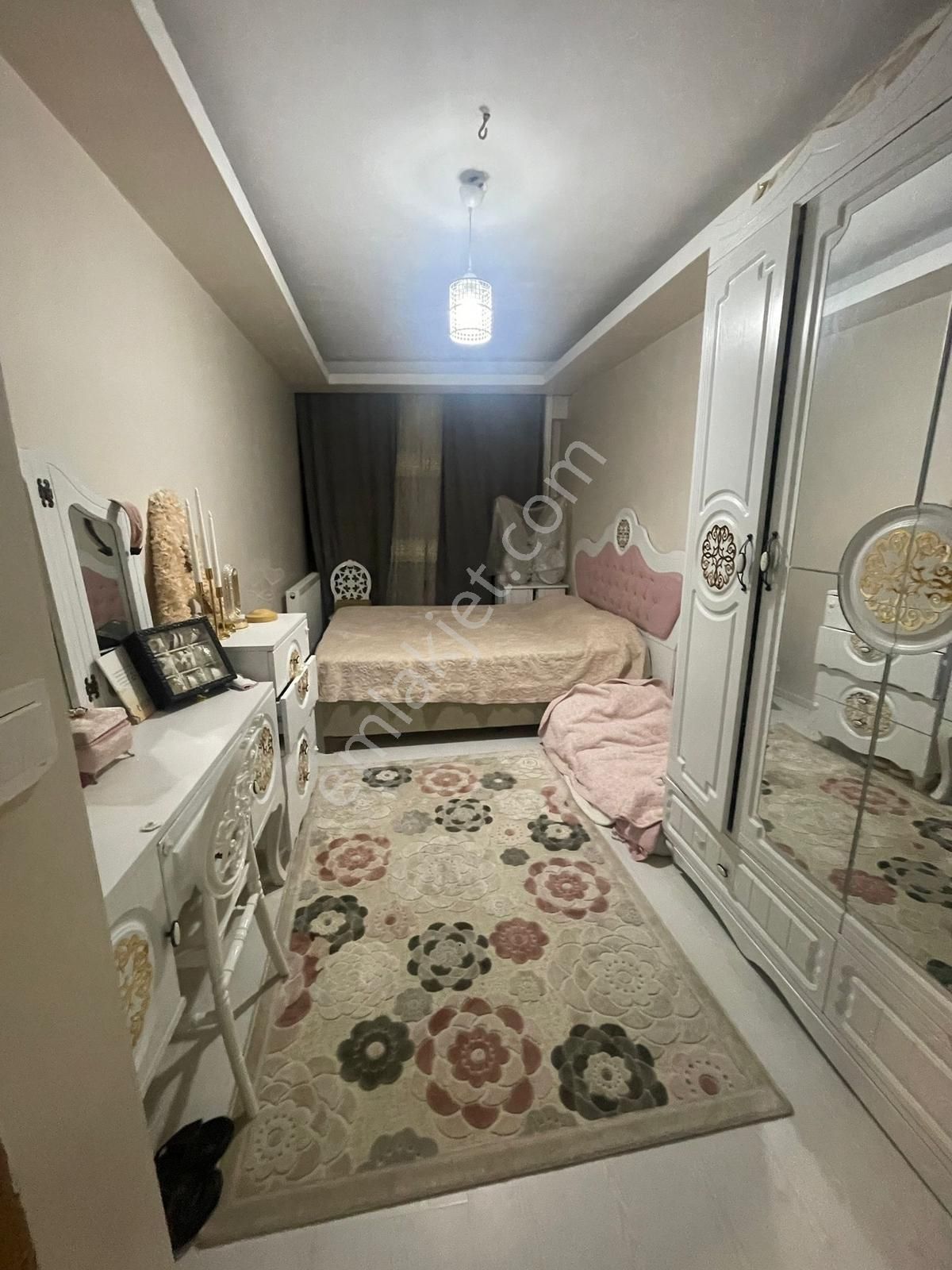 Esra Emlaktan F.çakmakta Yenibina 2+1 80m2 Bahcekat Daire - Görsel 9