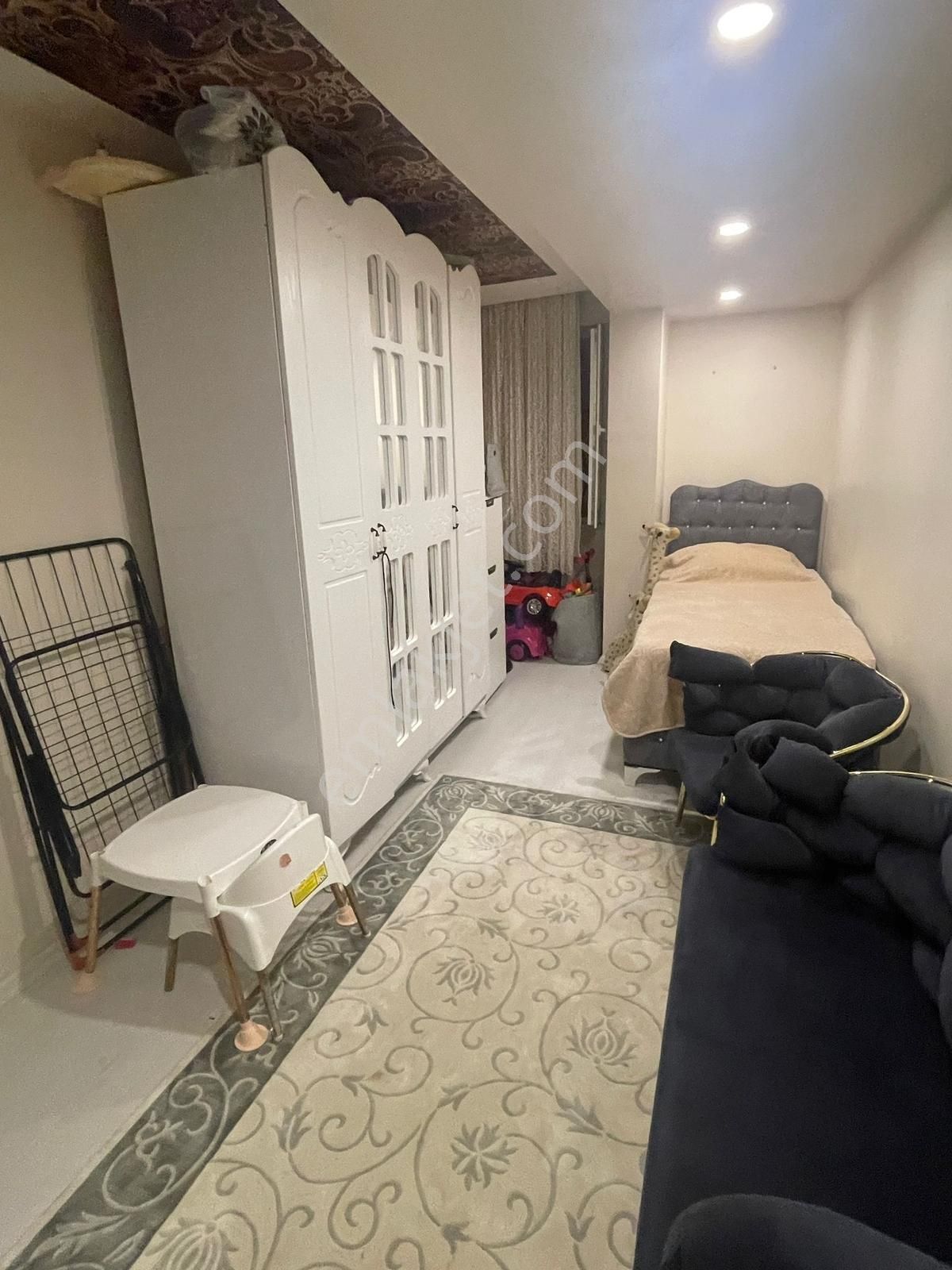 Esra Emlaktan F.çakmakta Yenibina 2+1 80m2 Bahcekat Daire - Görsel 2